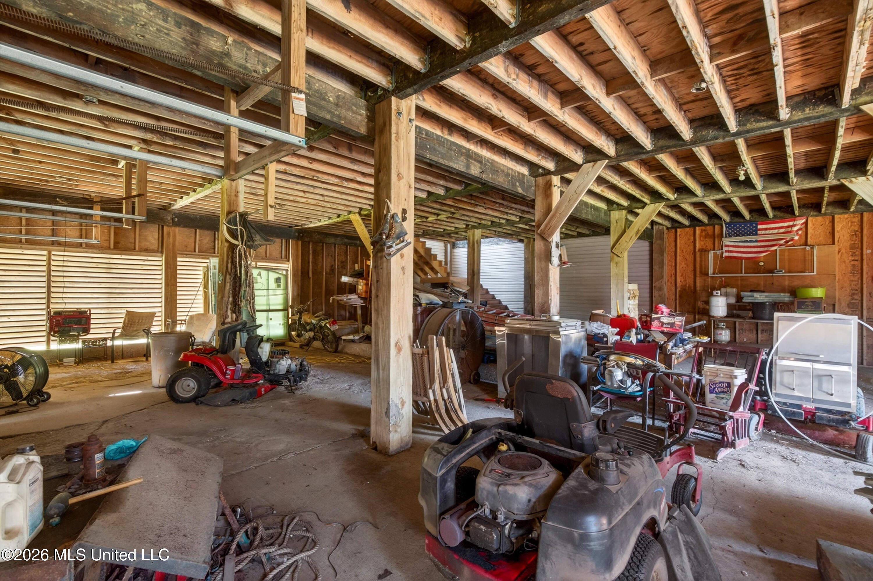 11548 Bayou View Drive Property Photo 4