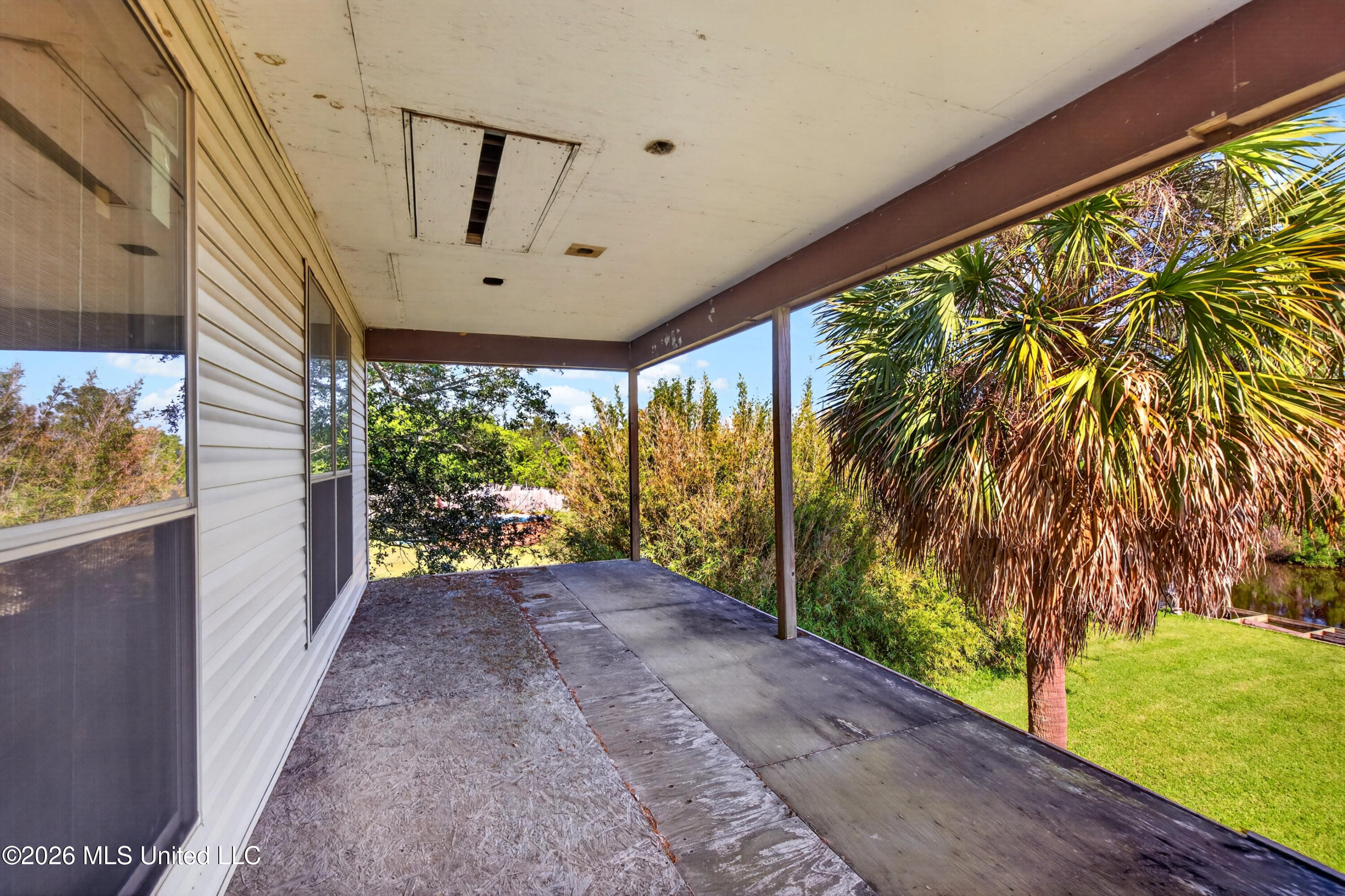 11548 Bayou View Drive Property Photo 17