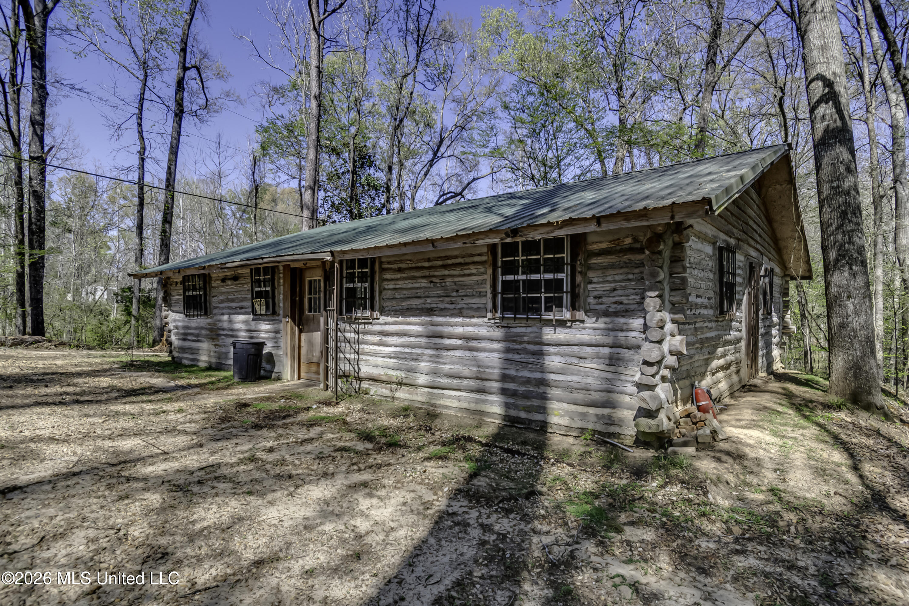 1128 Warrenton Road Property Photo 3