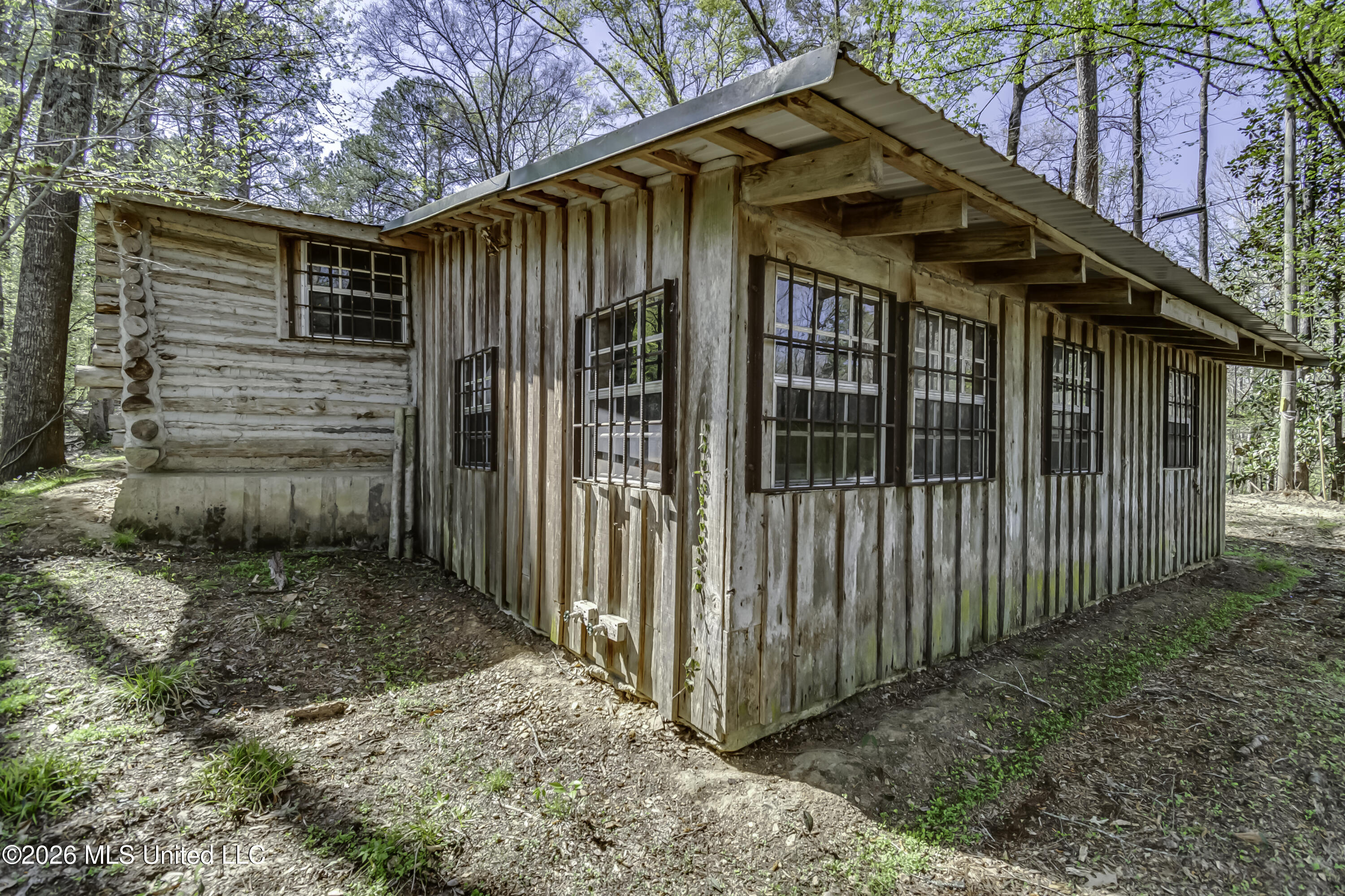 1128 Warrenton Road Property Photo 4