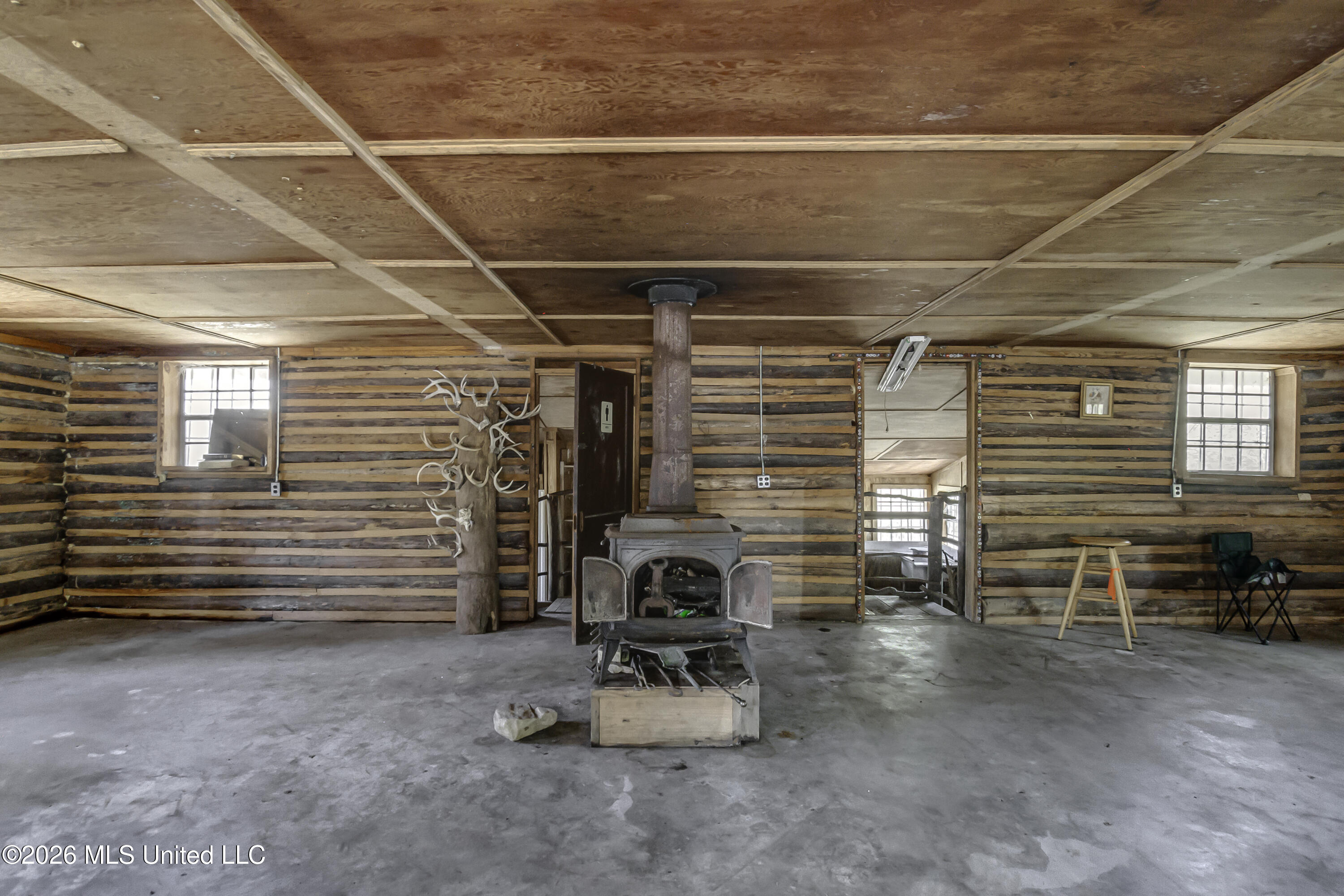 1128 Warrenton Road Property Photo 7