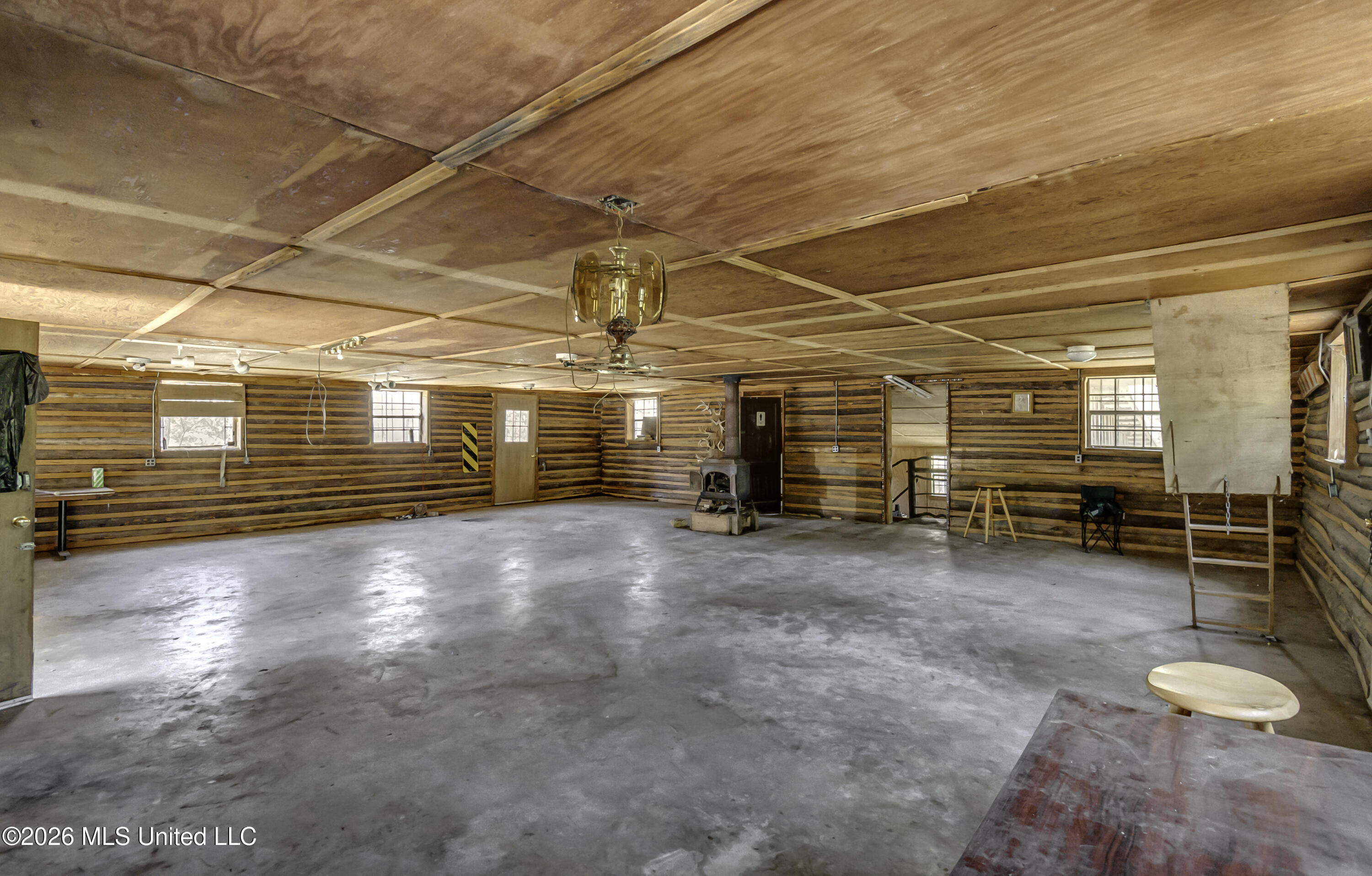 1128 Warrenton Road Property Photo 9