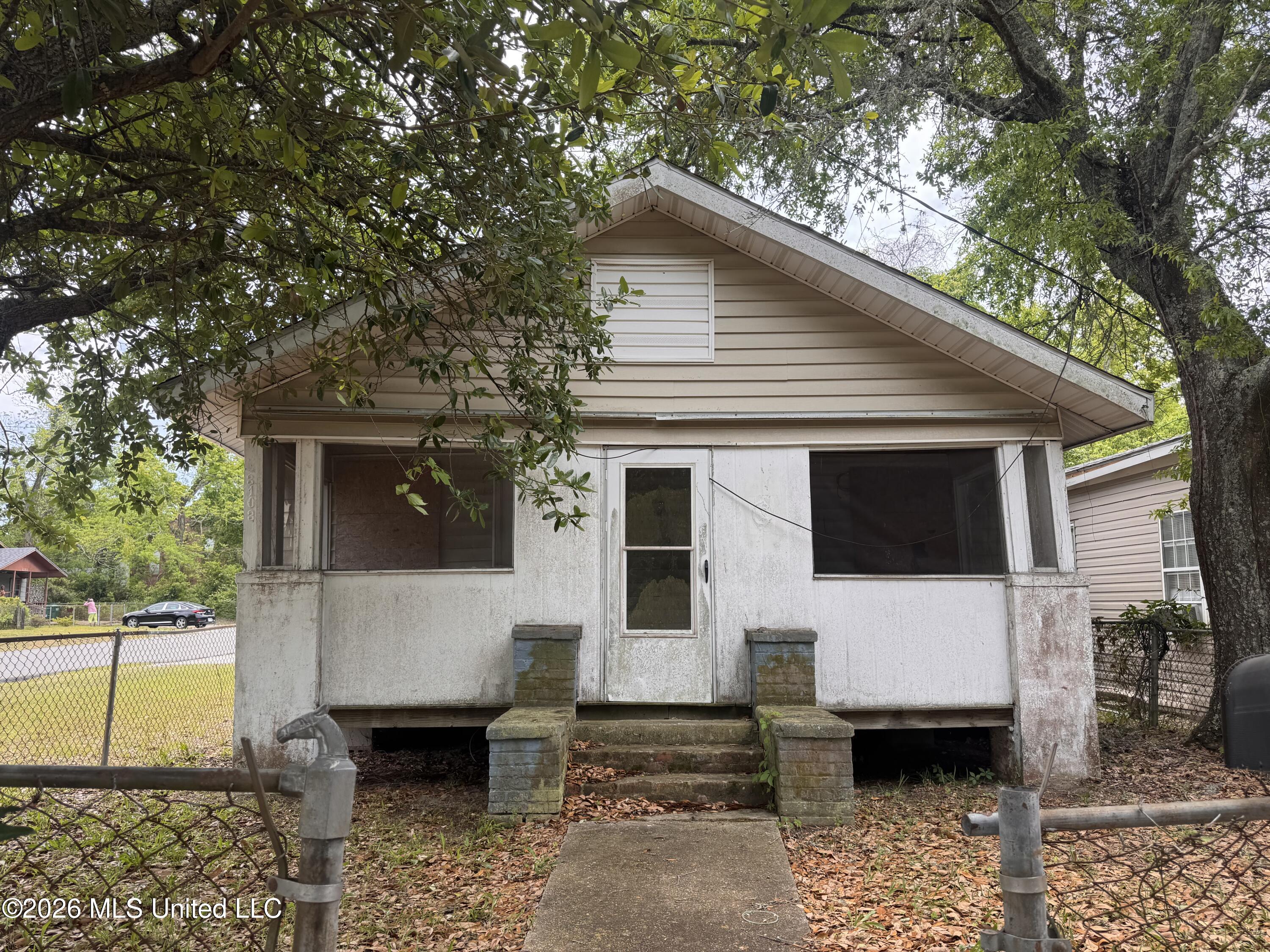 3103 22nd Street Property Photo 1