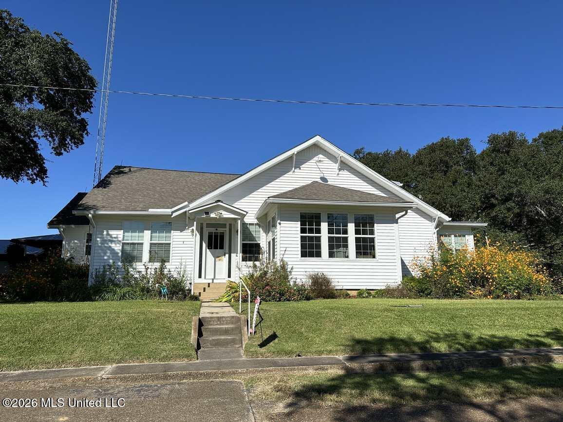 56 Kaiser Lake Road Property Photo 1