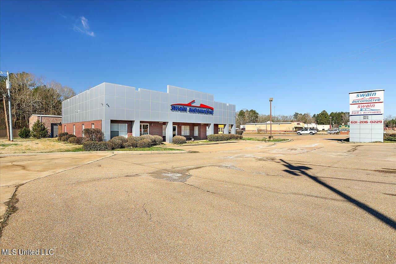 2873 Us 49 Property Photo 3