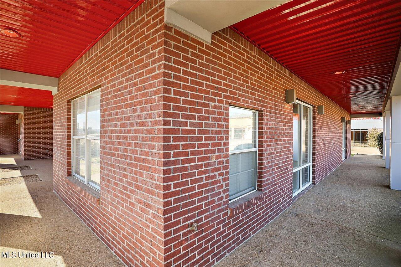 2873 Us 49 Property Photo 7