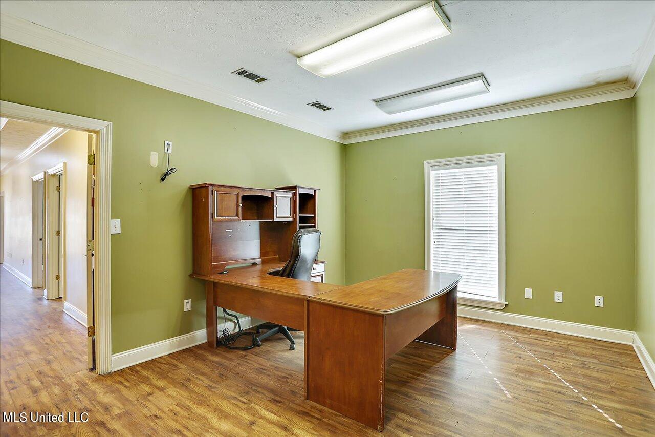 2873 Us 49 Property Photo 15