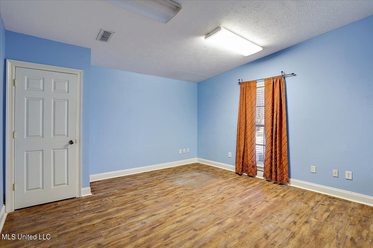 2873 Us 49 Property Photo 22