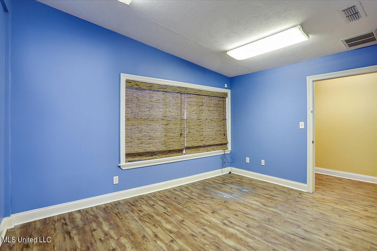 2873 Us 49 Property Photo 25