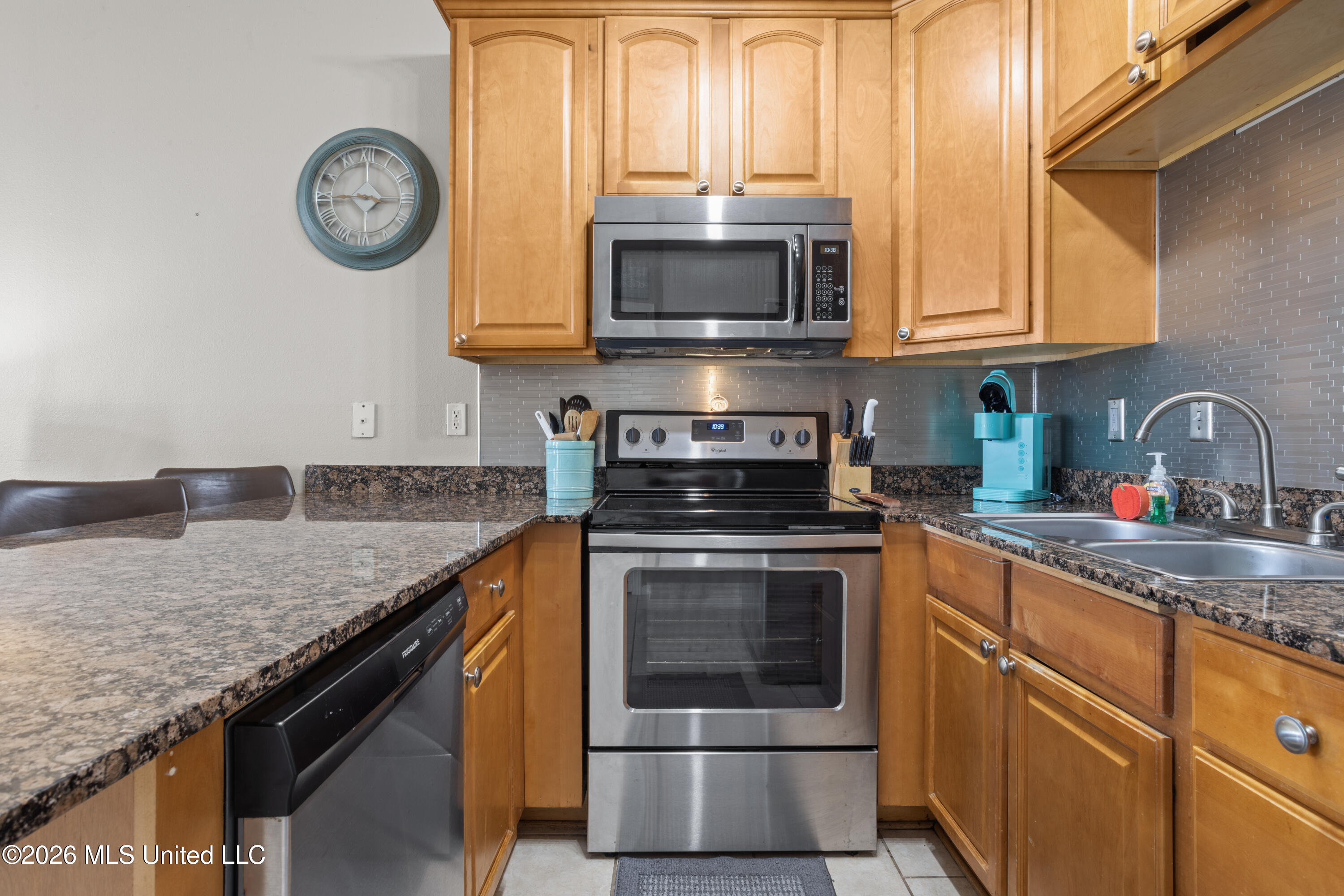 1171 Century Oaks Drive Property Photo 17