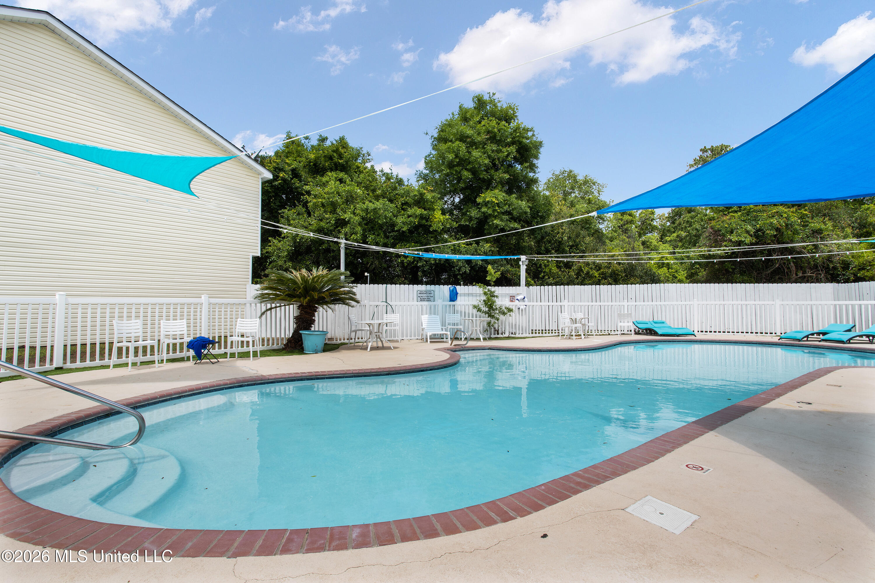 1171 Century Oaks Drive Property Photo 34