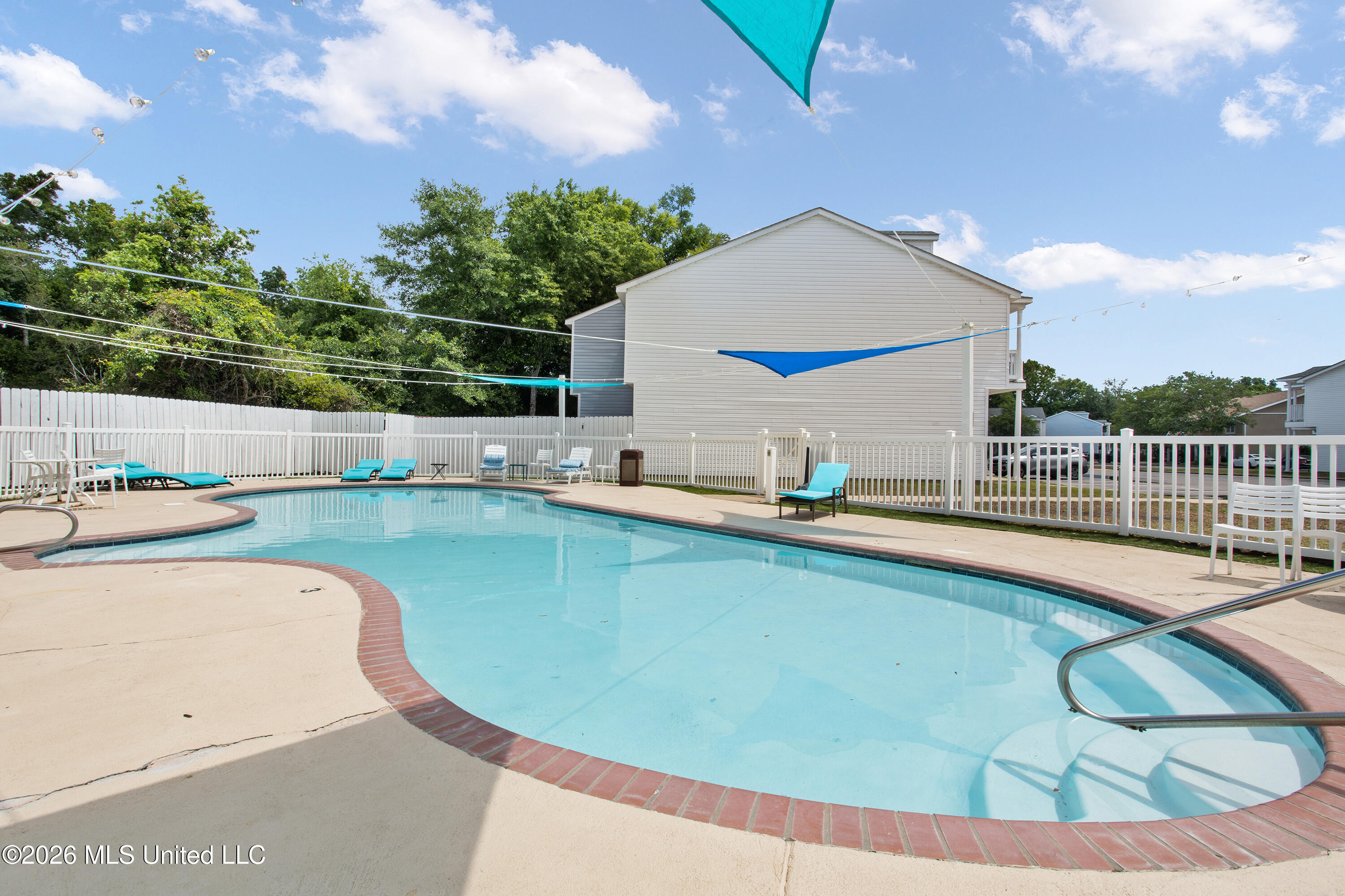 1171 Century Oaks Drive Property Photo 35