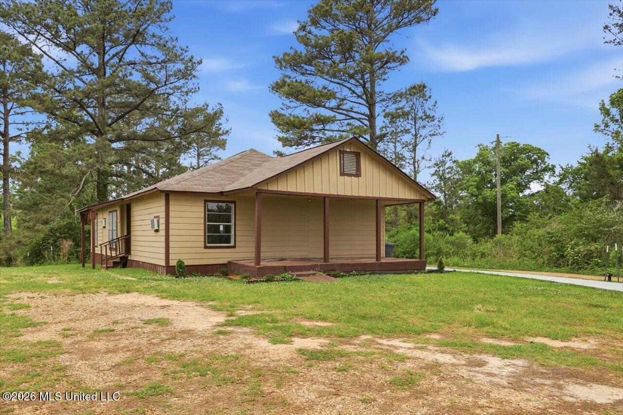 668 Rose Hill Road