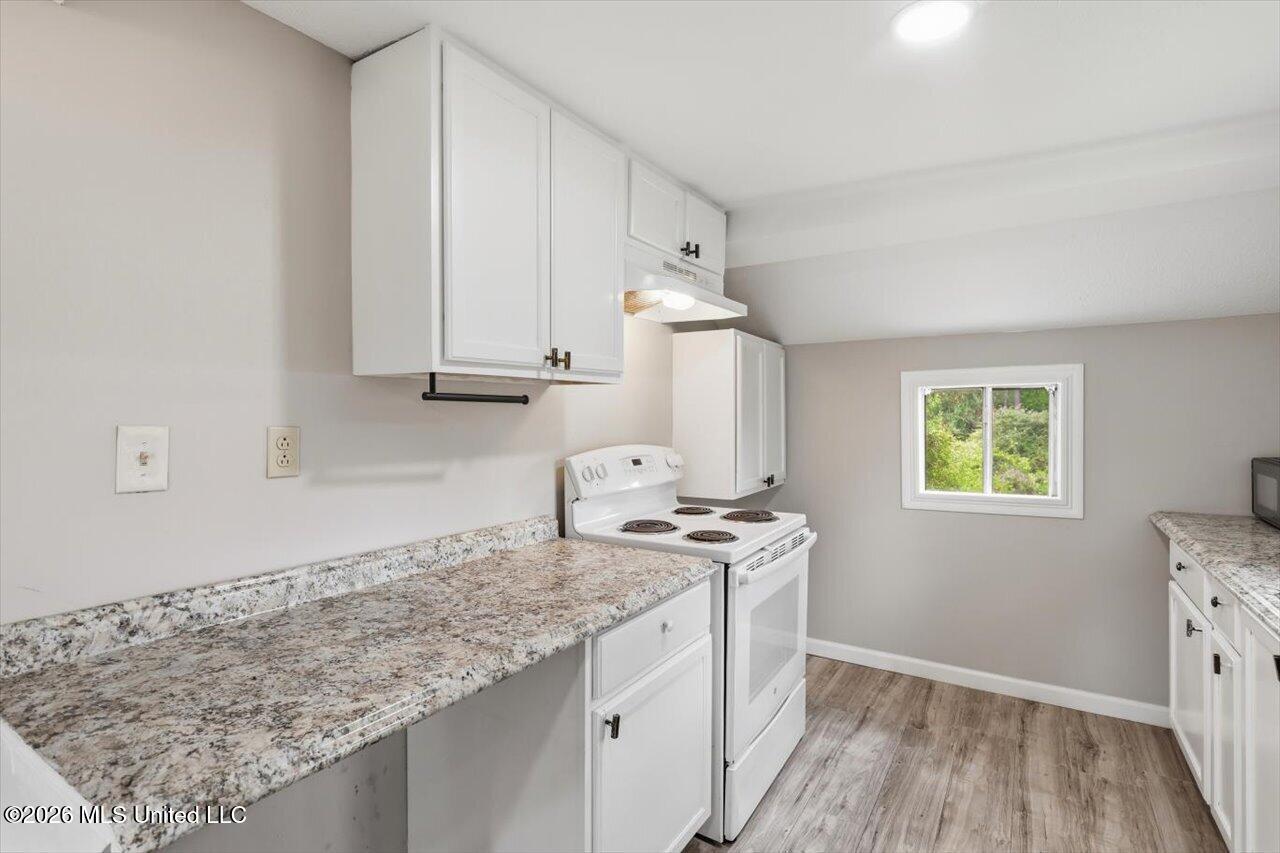 668 Rose Hill Road Property Photo 12