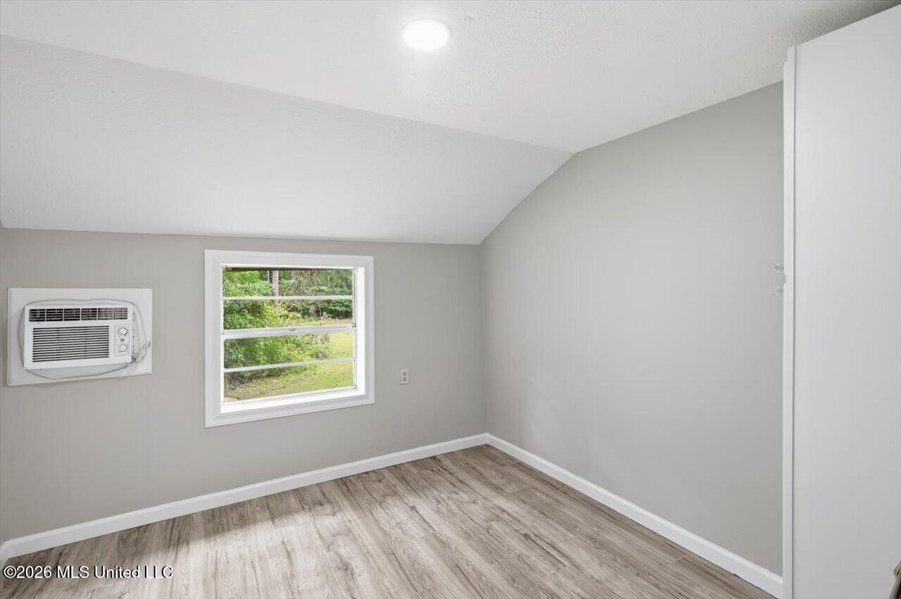 668 Rose Hill Road Property Photo 13