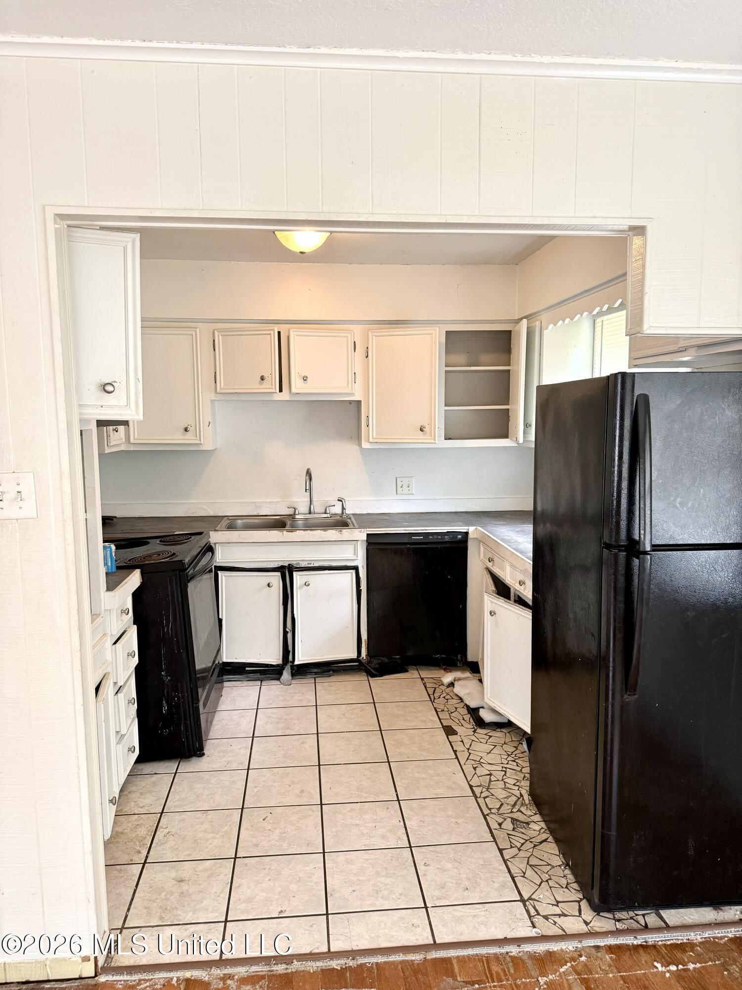 8824 Mermaid Avenue Property Photo 5