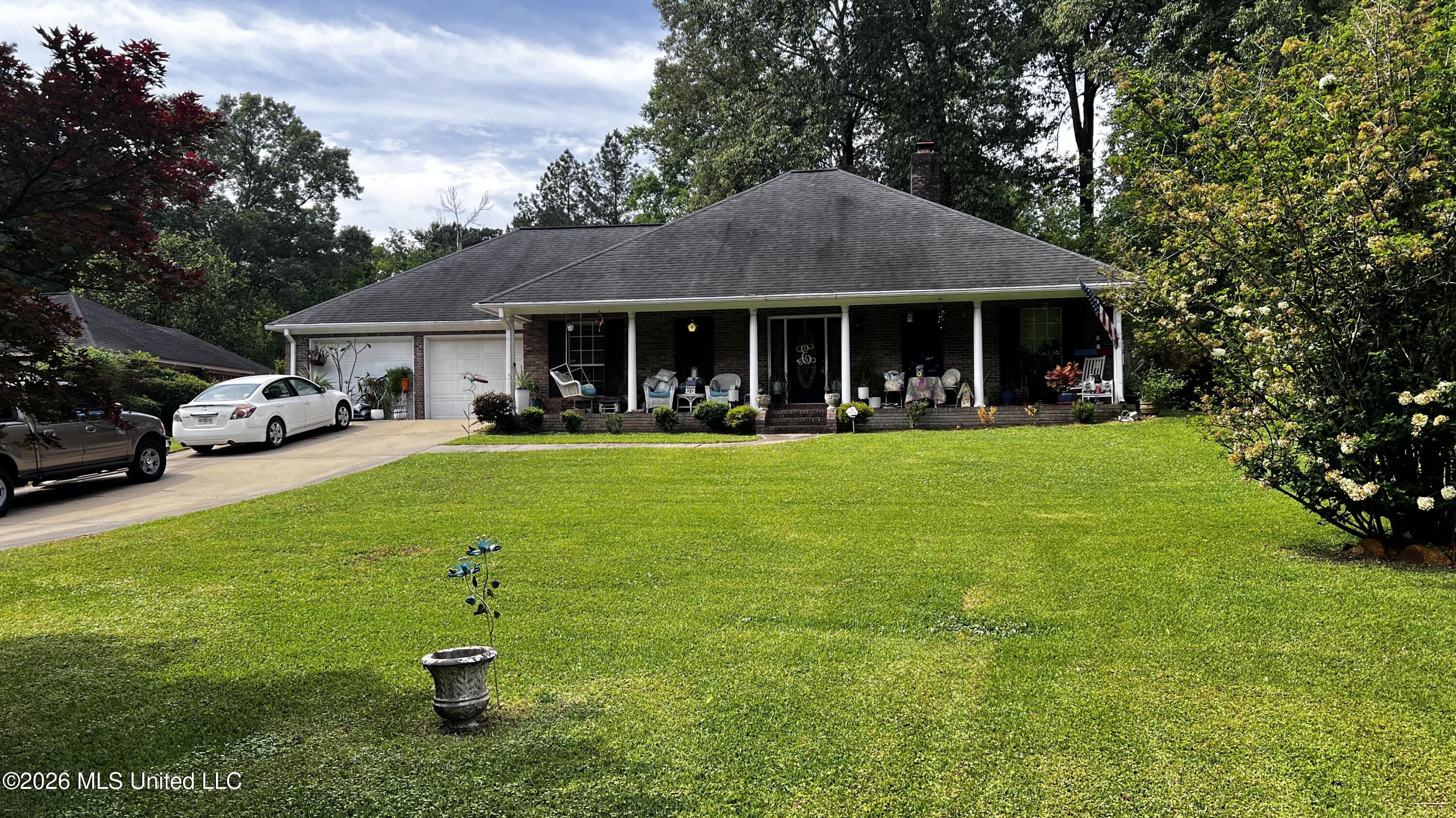 5253b Forest Hill Road Property Photo 1