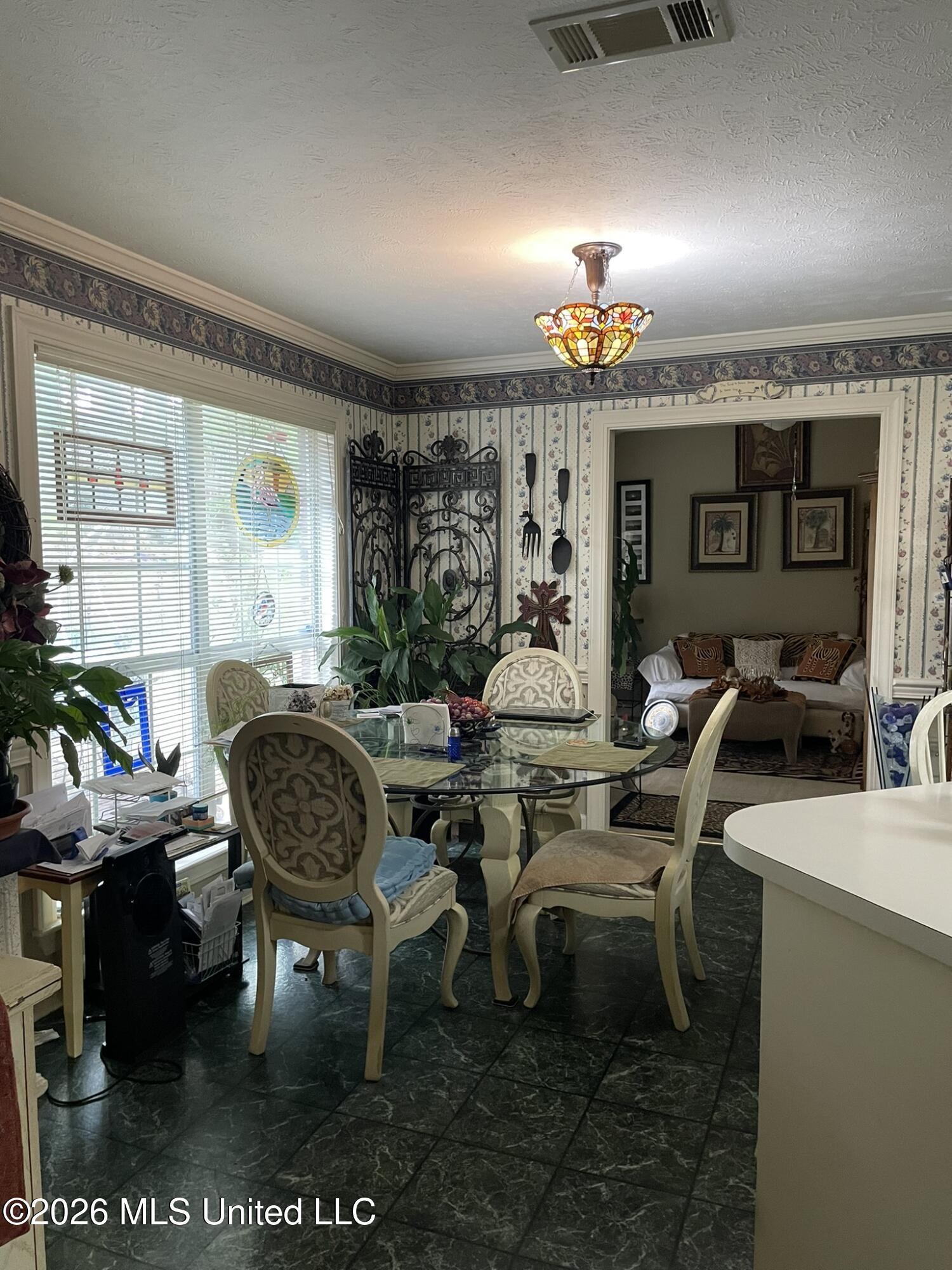 5253b Forest Hill Road Property Photo 14