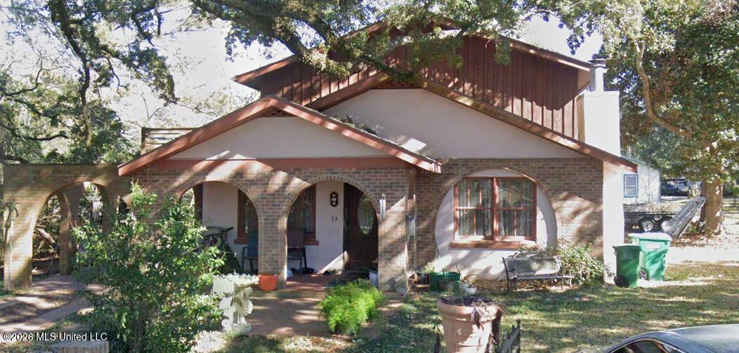 608 Magnolia Avenue Property Photo 1