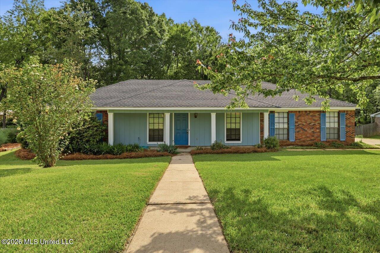 118 Spanish Moss Drive Property Photo 1