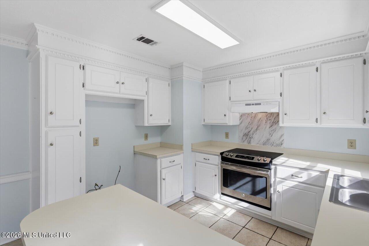 118 Spanish Moss Drive Property Photo 13