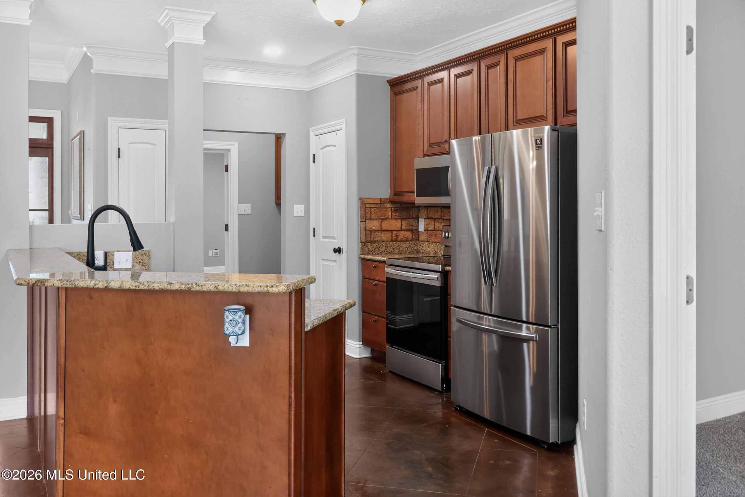 6717 Westwind Drive Property Photo 14