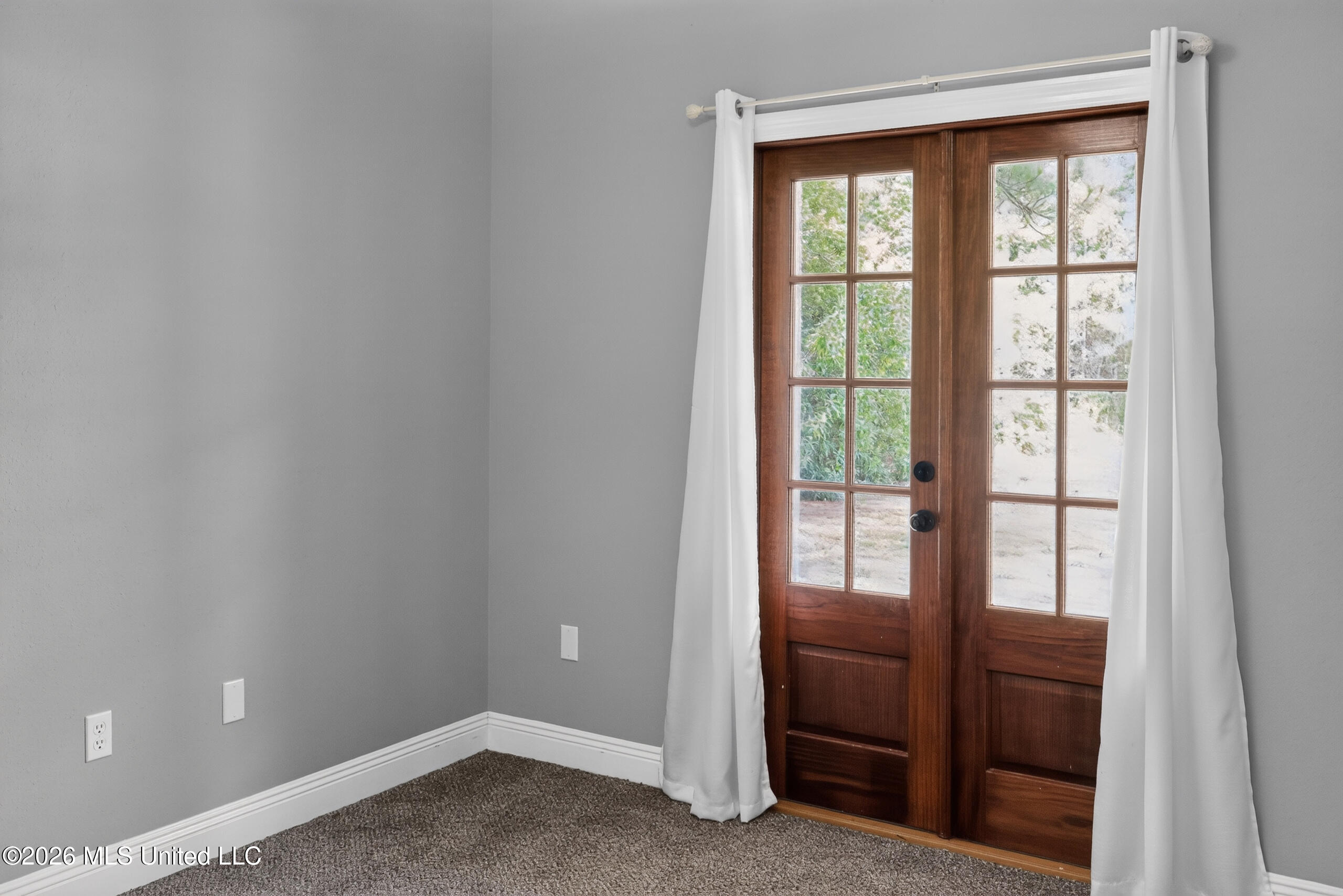 6717 Westwind Drive Property Photo 45