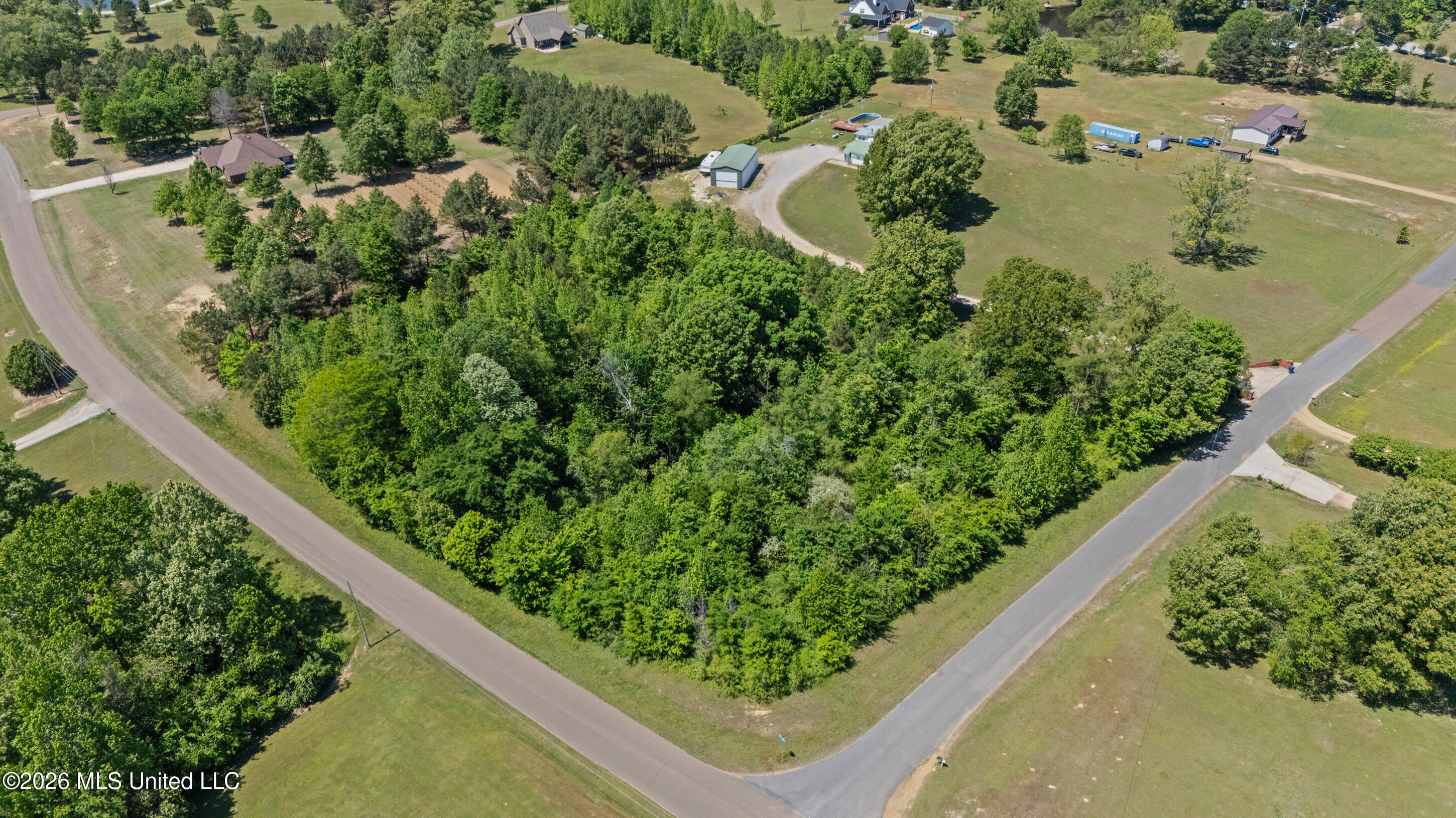 10566 Oak View Drive Property Photo 1