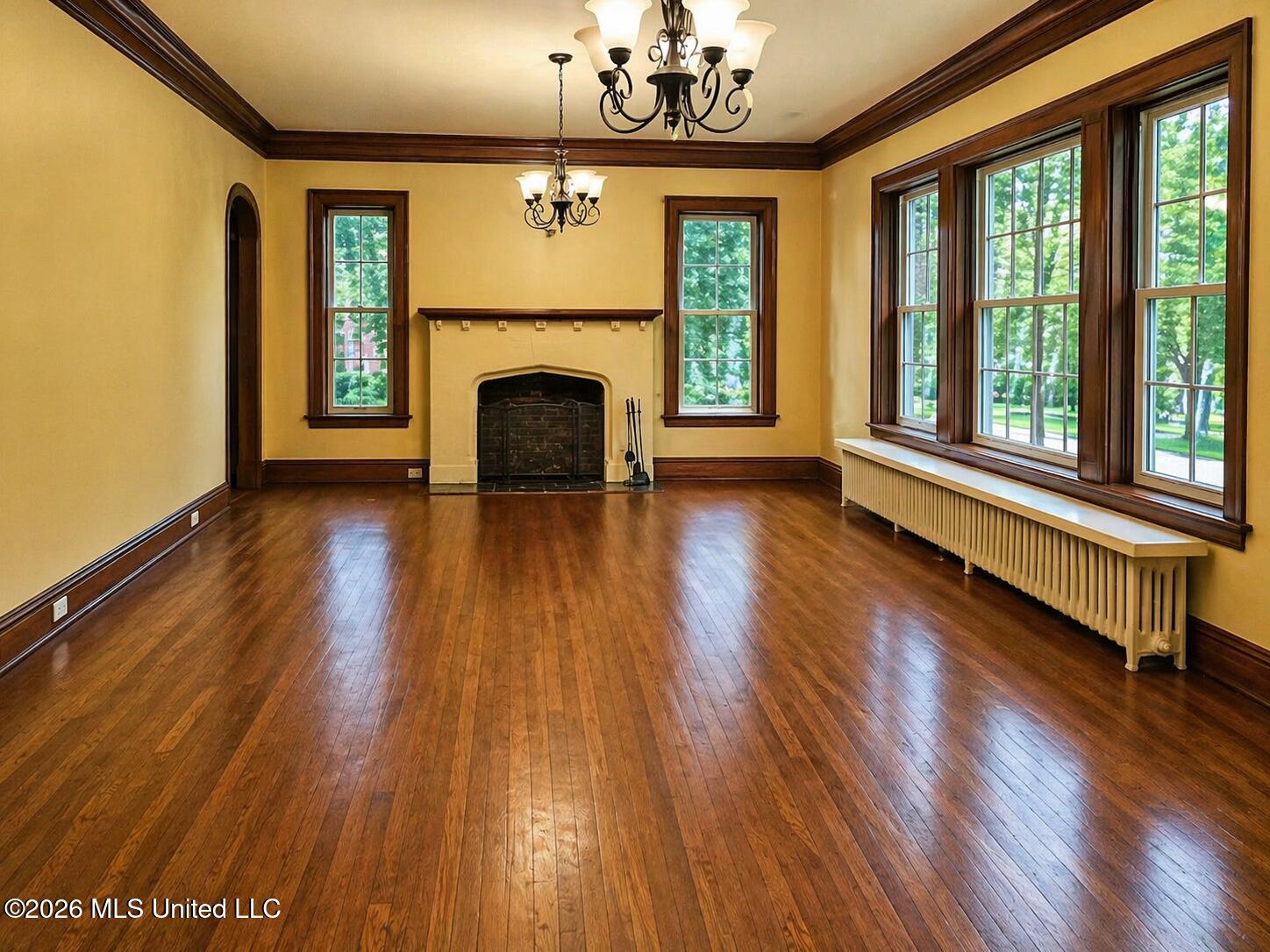 705 Grand Boulevard Property Photo 2
