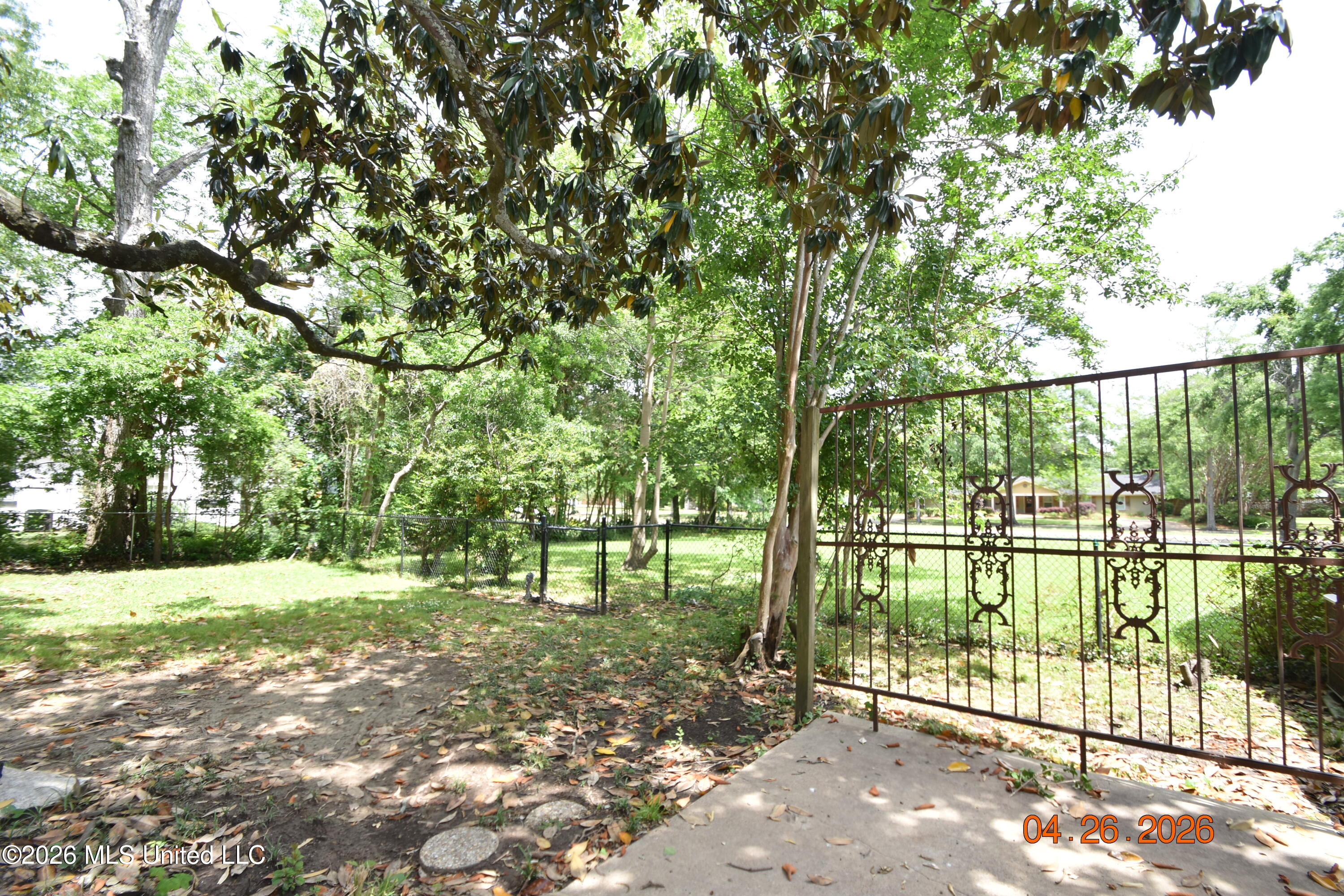 705 Grand Boulevard Property Photo 17