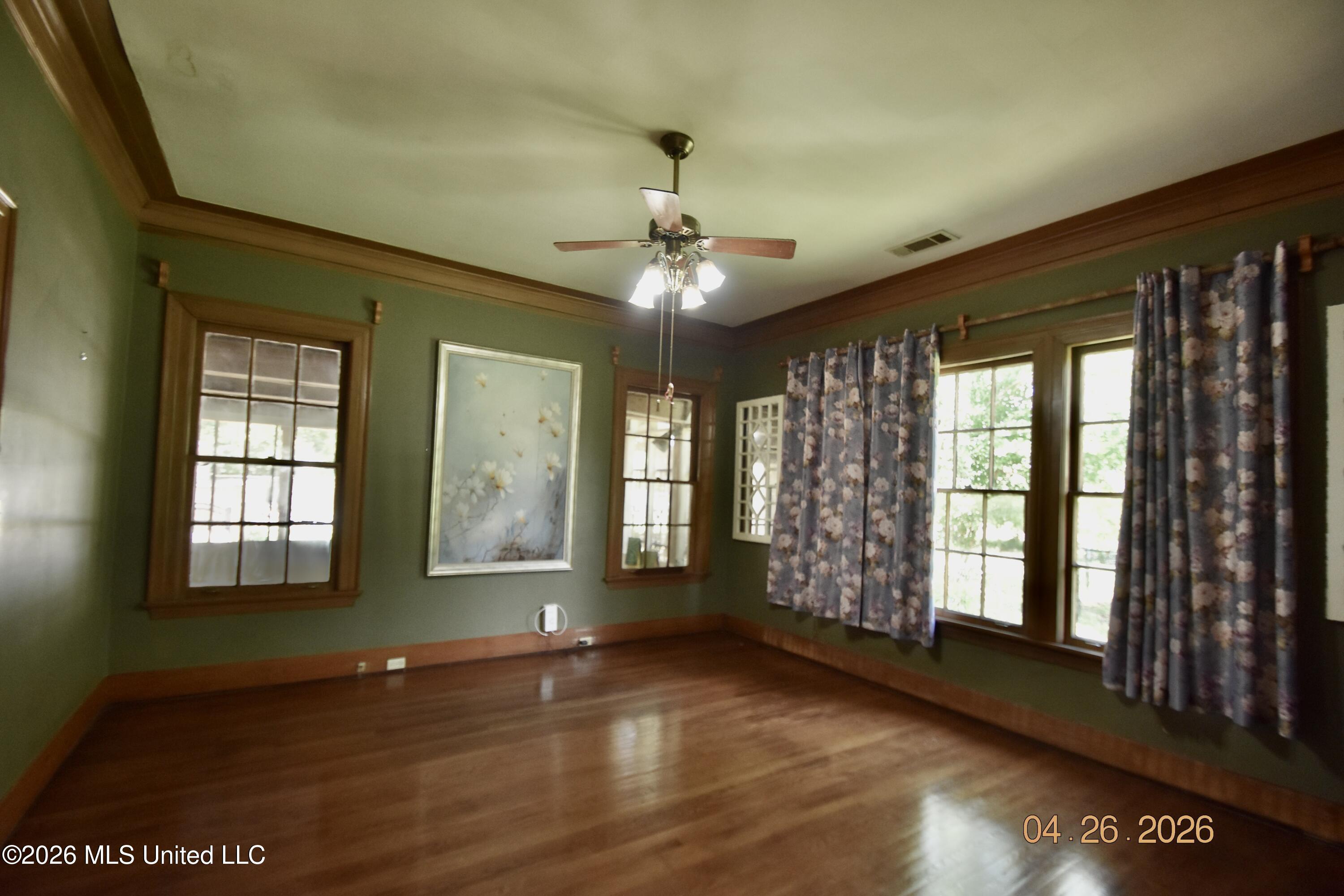 705 Grand Boulevard Property Photo 43