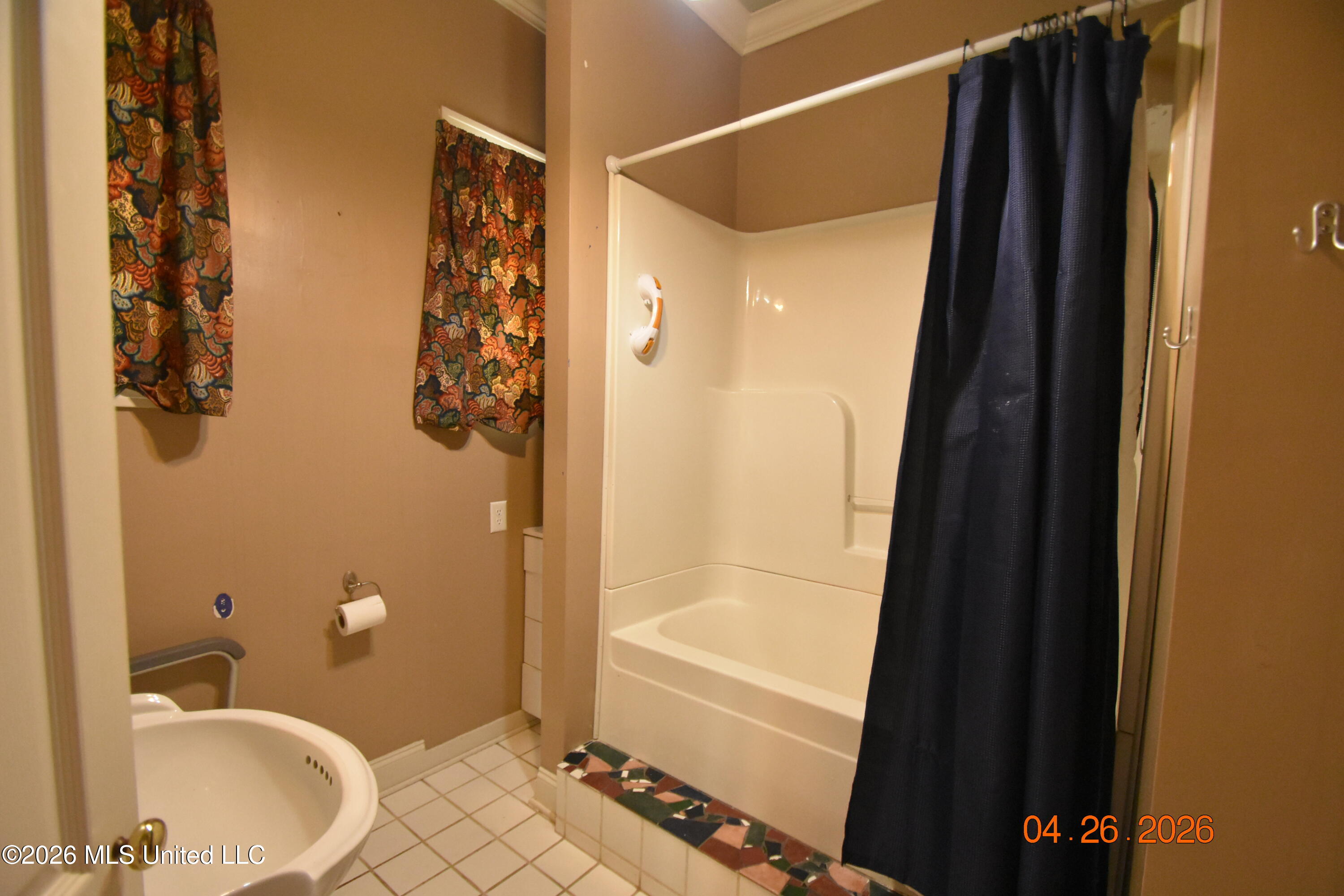 705 Grand Boulevard Property Photo 48