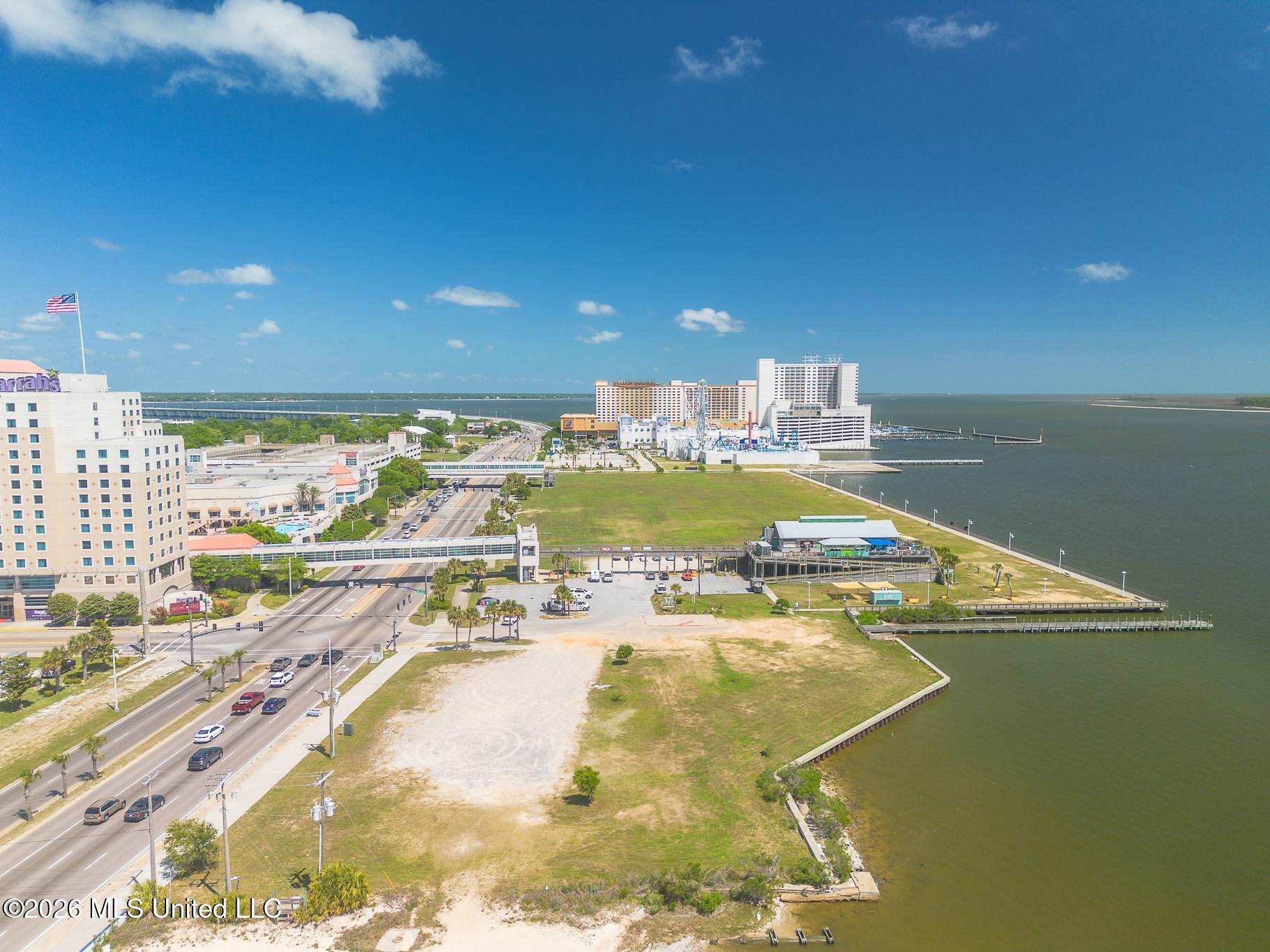 315 Beach Blvd Boulevard Property Photo 8