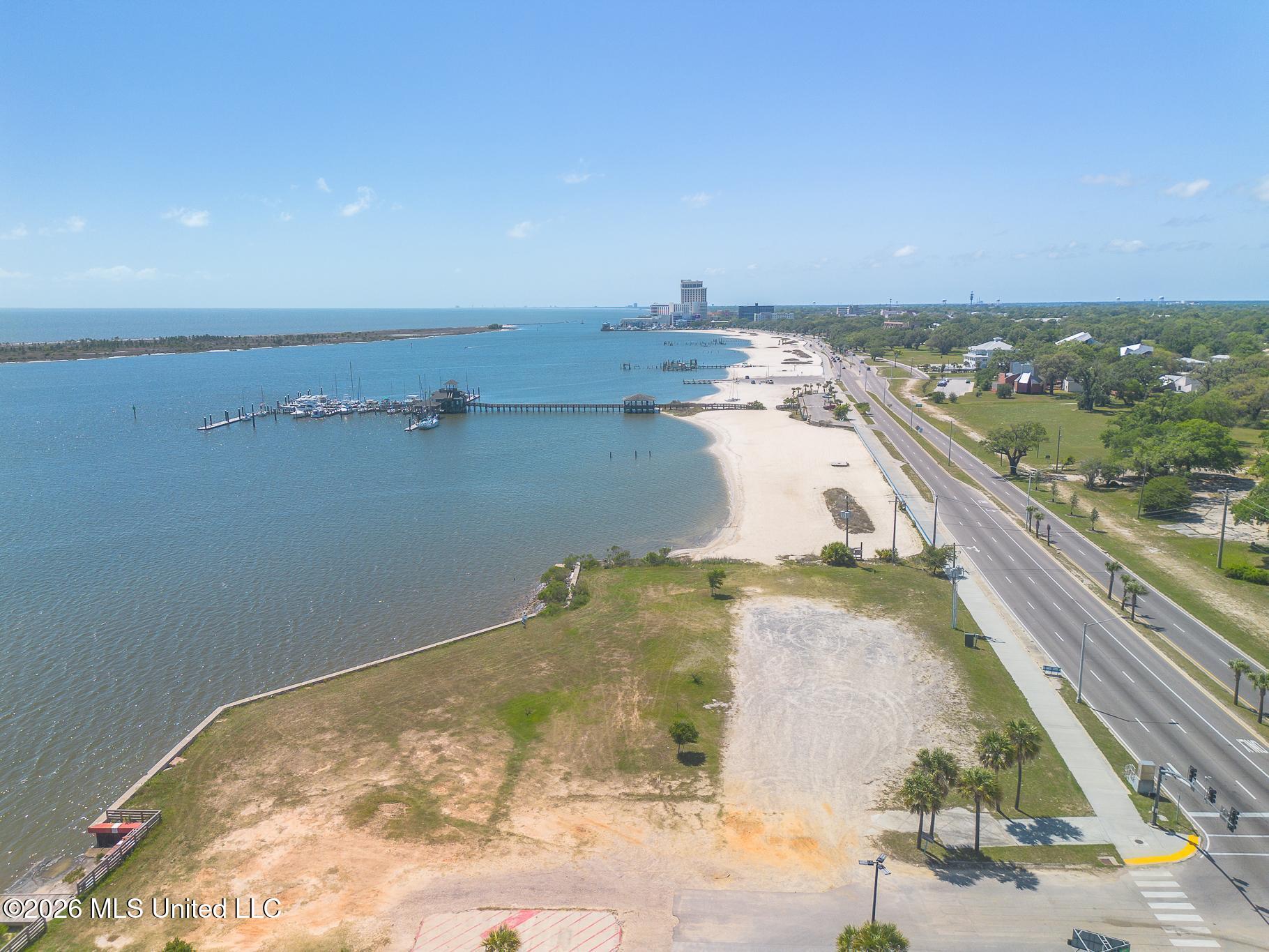 315 Beach Blvd Boulevard Property Photo 9