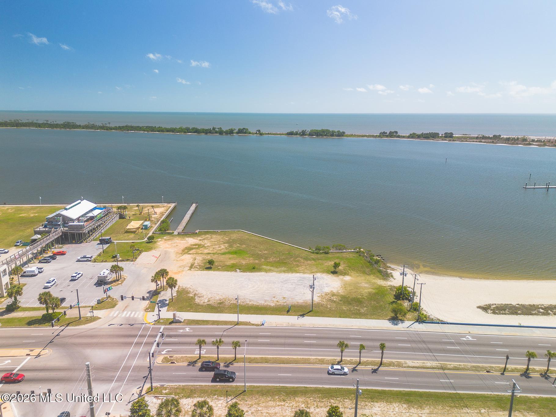 315 Beach Blvd Boulevard Property Photo 10