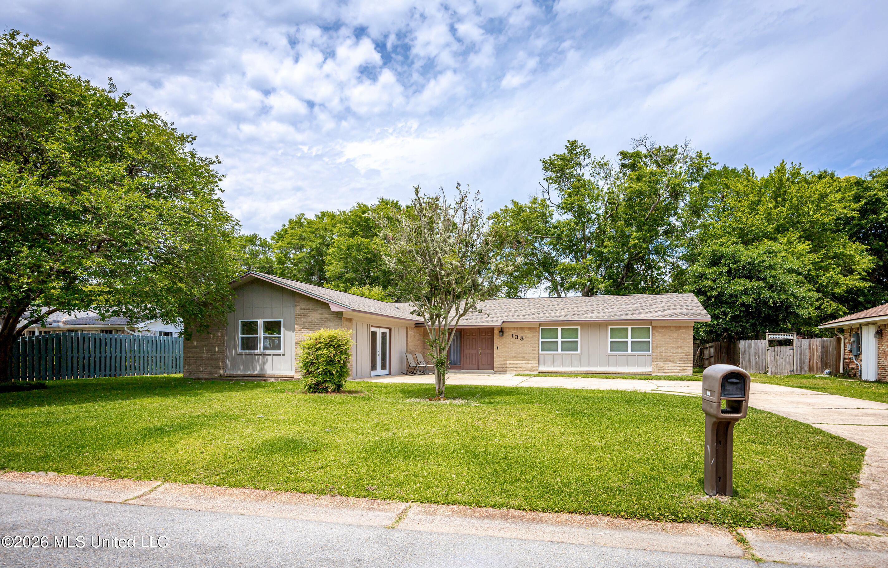 135 La Branche Avenue Property Photo 1