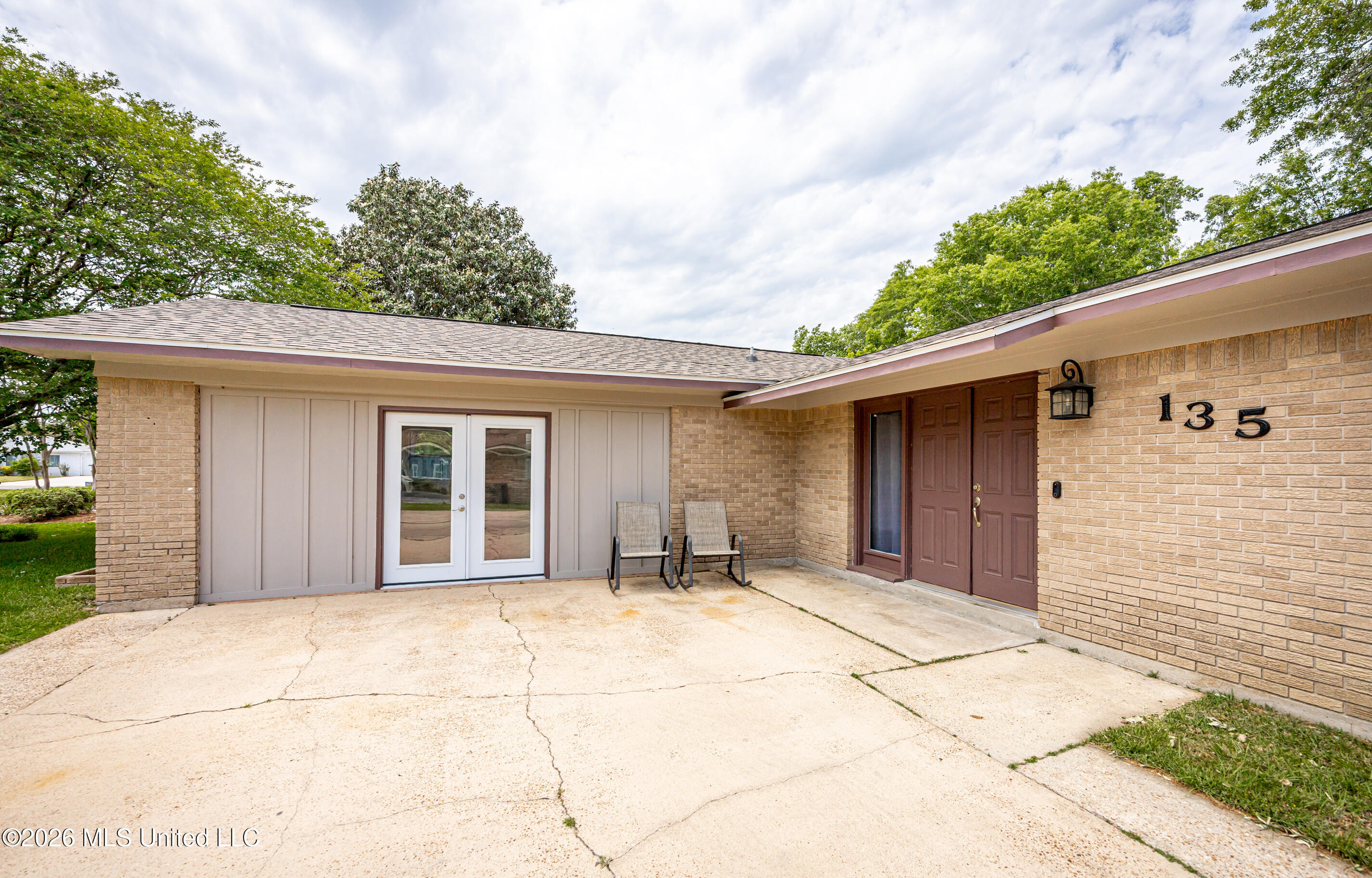 135 La Branche Avenue Property Photo 6