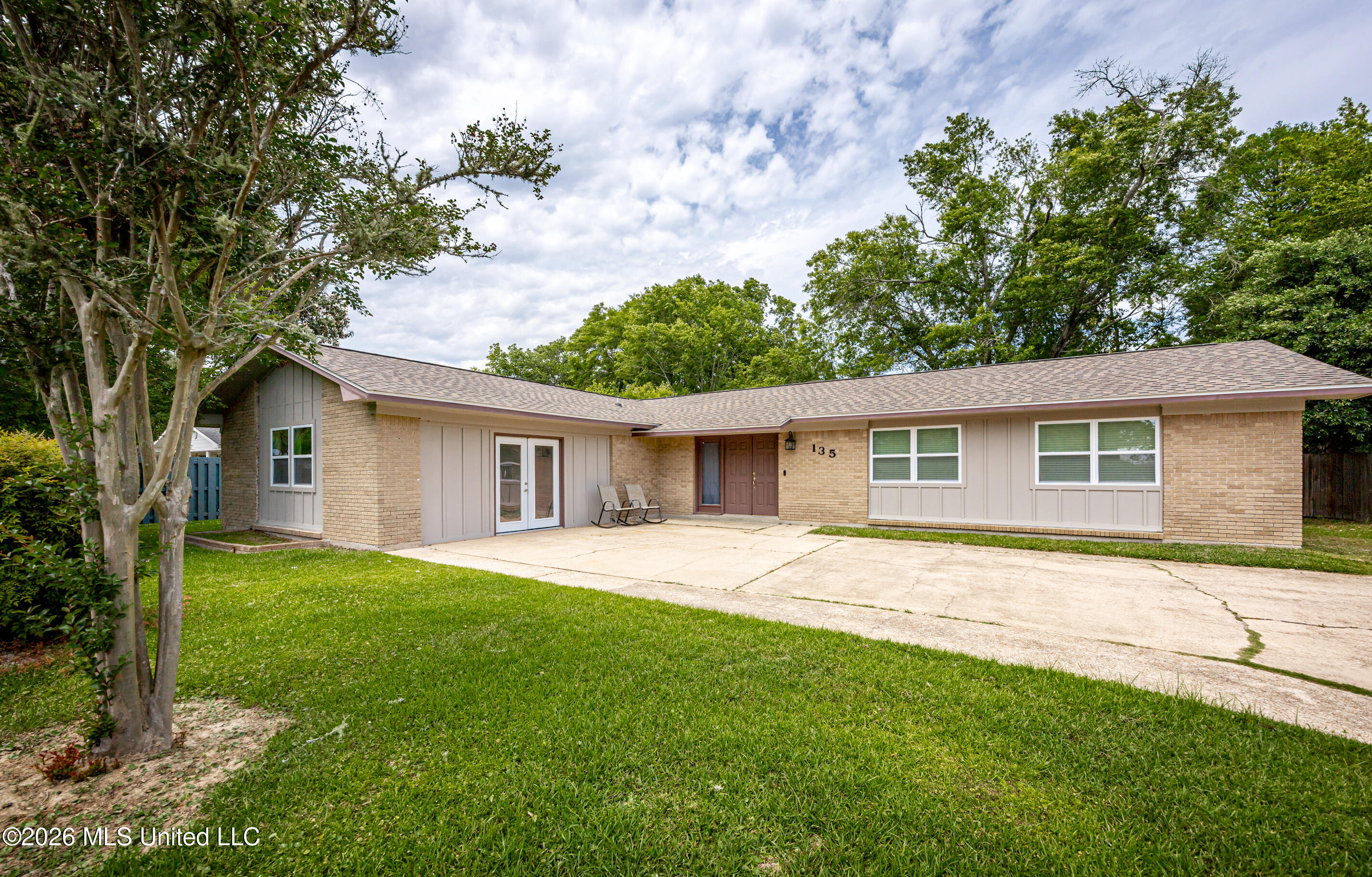 135 La Branche Avenue Property Photo 7