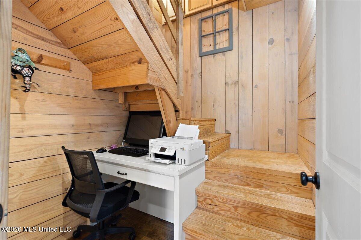 6310 Highway 145 Property Photo 21