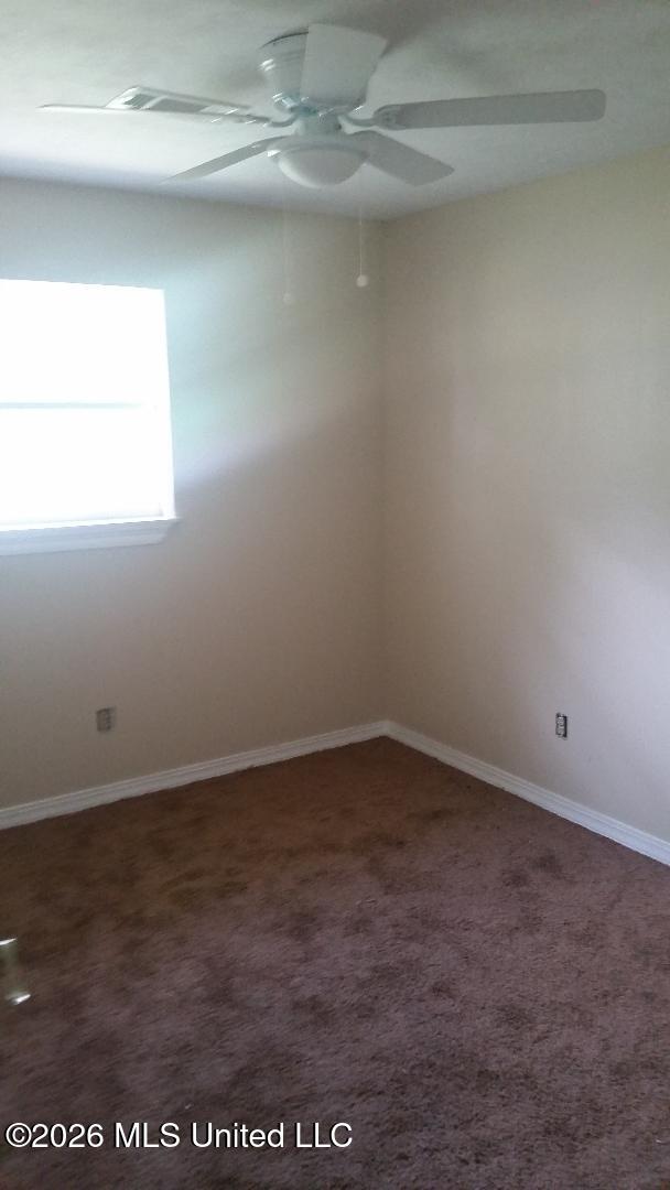 1757 Southhaven Circle Property Photo 3