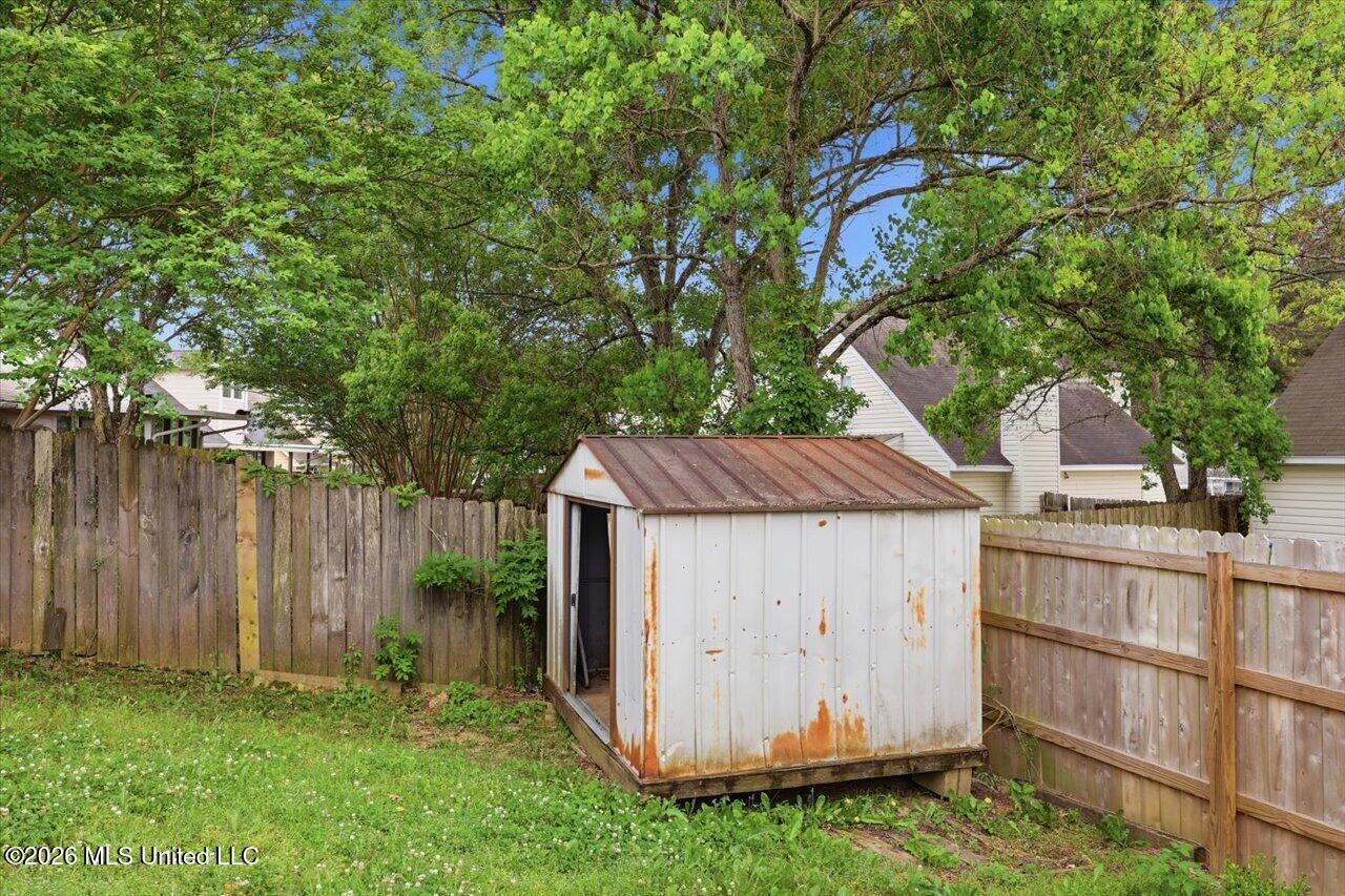 1427 Chelsea Lane Property Photo 30