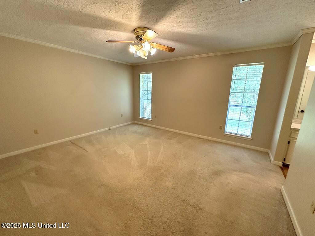 232 Forest Valley Drive Property Photo 8