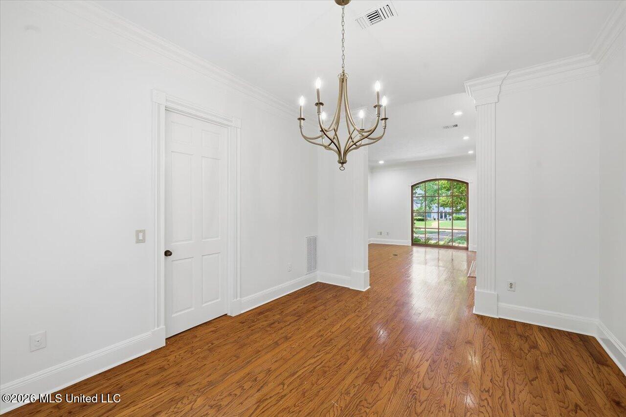 308 Oakmont Trail Property Photo 9