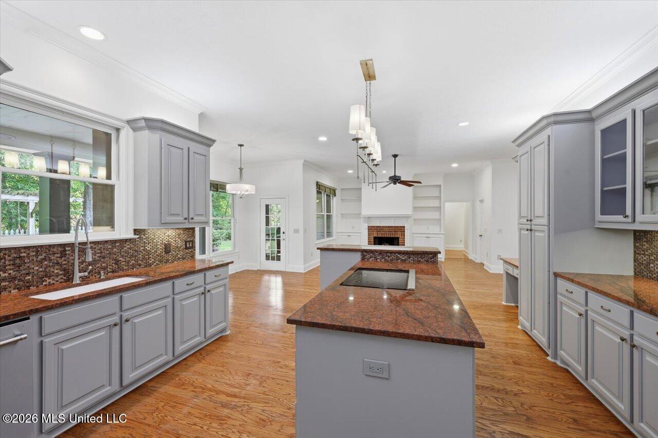 308 Oakmont Trail Property Photo 12