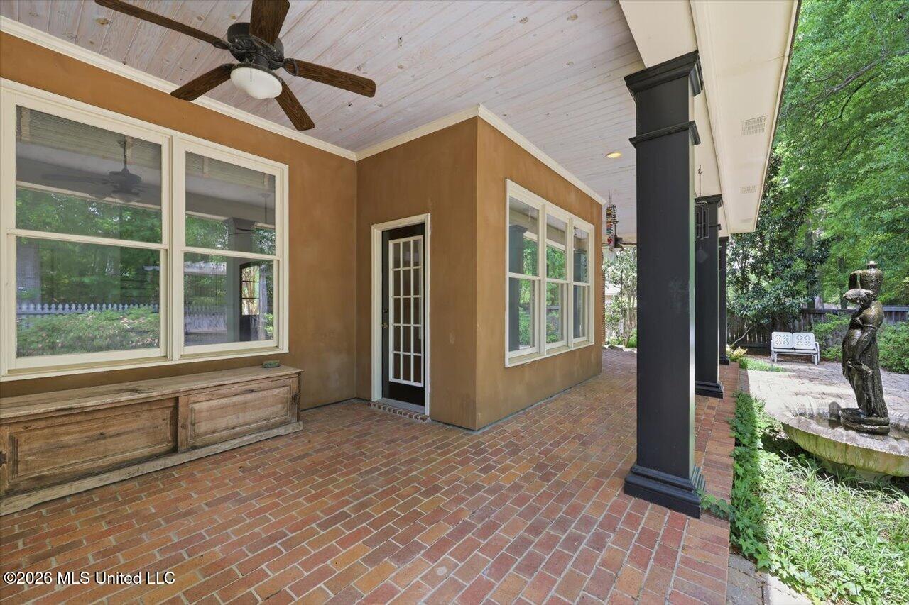 308 Oakmont Trail Property Photo 37