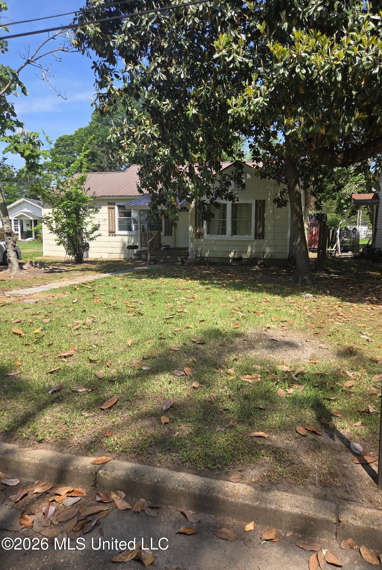 541 Pecan Street Property Photo 1
