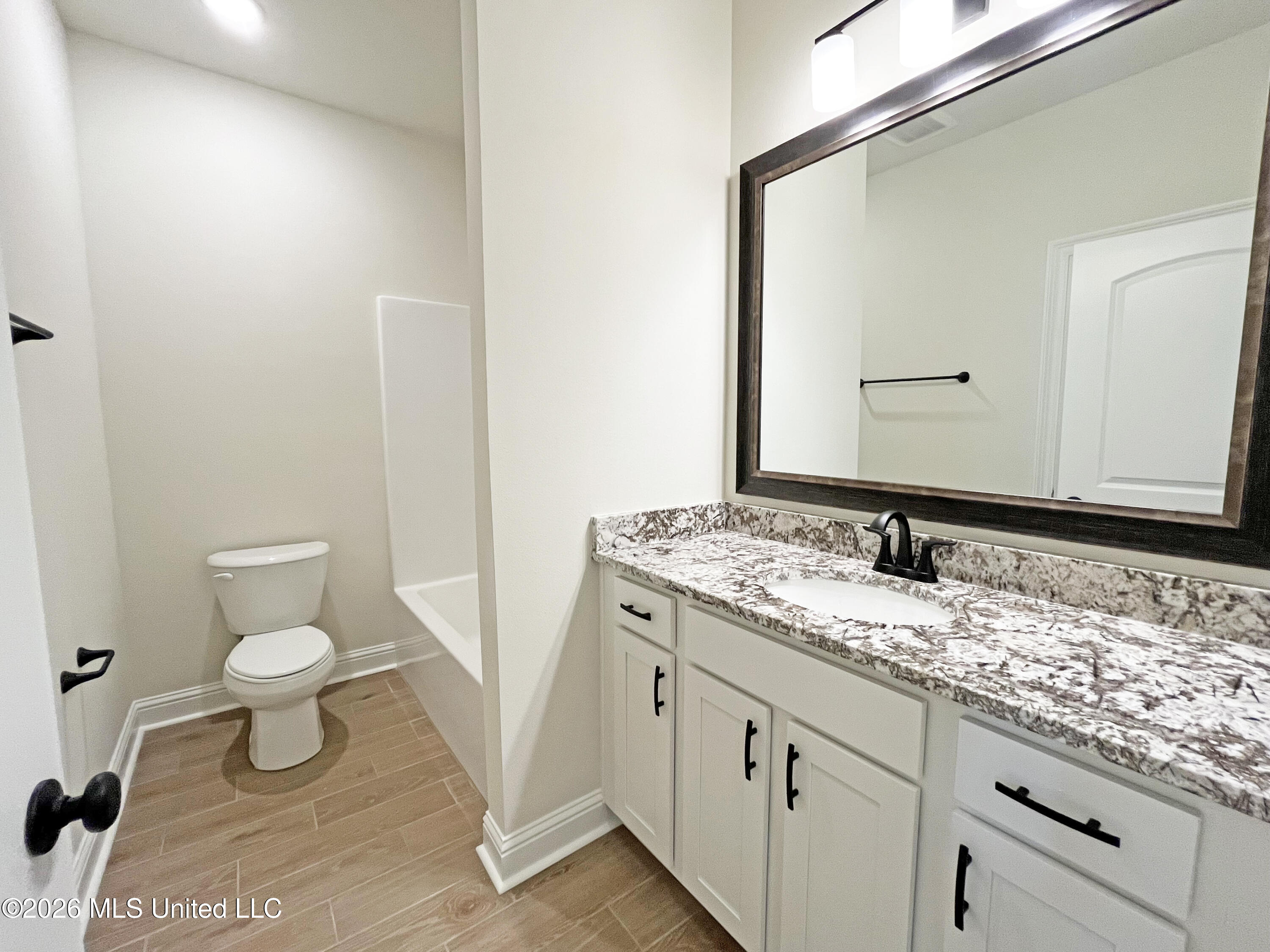14388 Swan Ridge Circle Property Photo 20