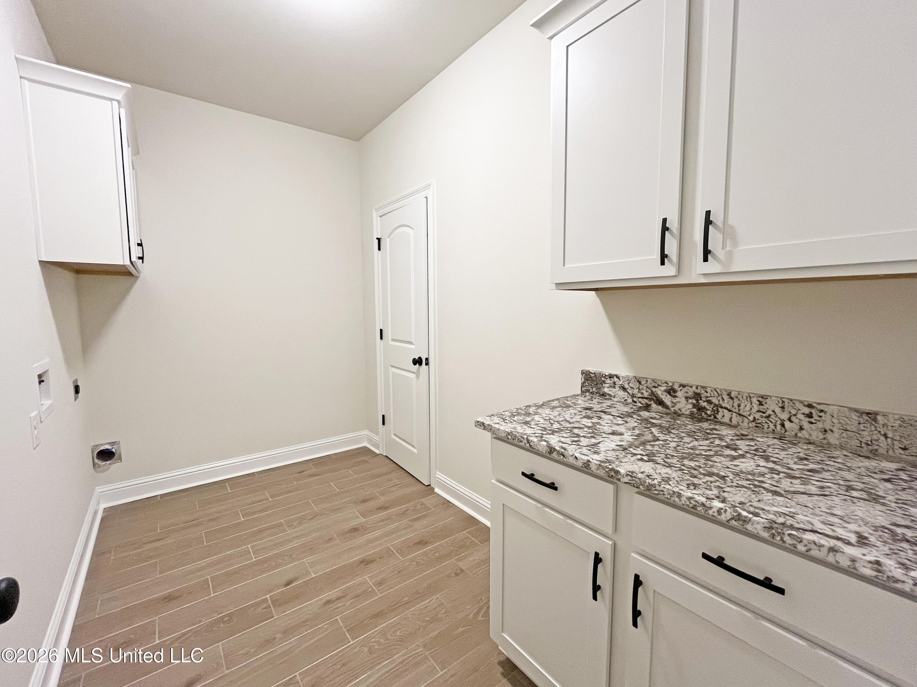 14388 Swan Ridge Circle Property Photo 21