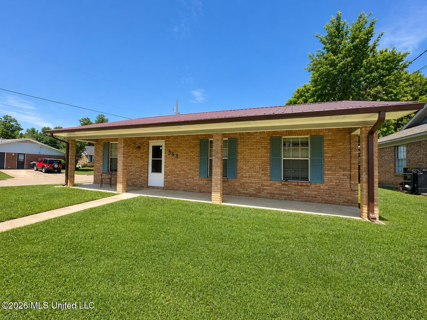 758 Clearmont Drive Property Photo 1