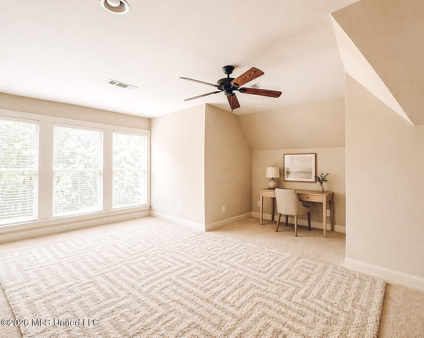 170 Bridlewood Drive Property Photo 25